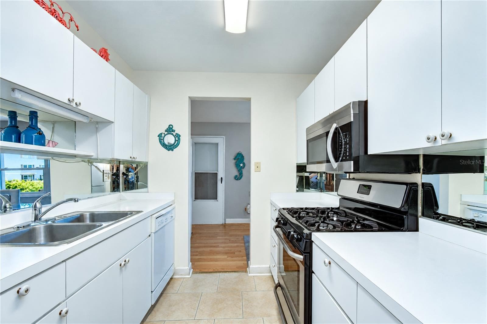 Condominium at 10037 62ND TER N #9, ST PETERSBURG, photo 6 of 43