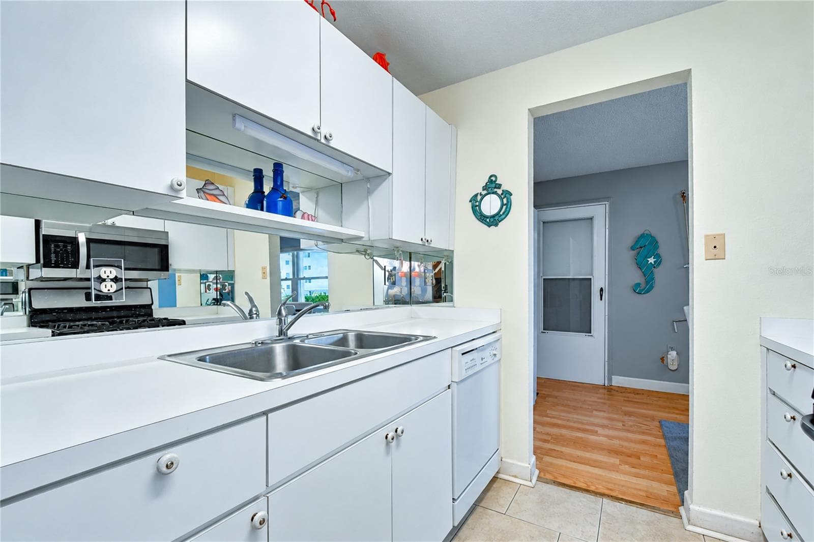 Condominium at 10037 62ND TER N #9, ST PETERSBURG, photo 7 of 43