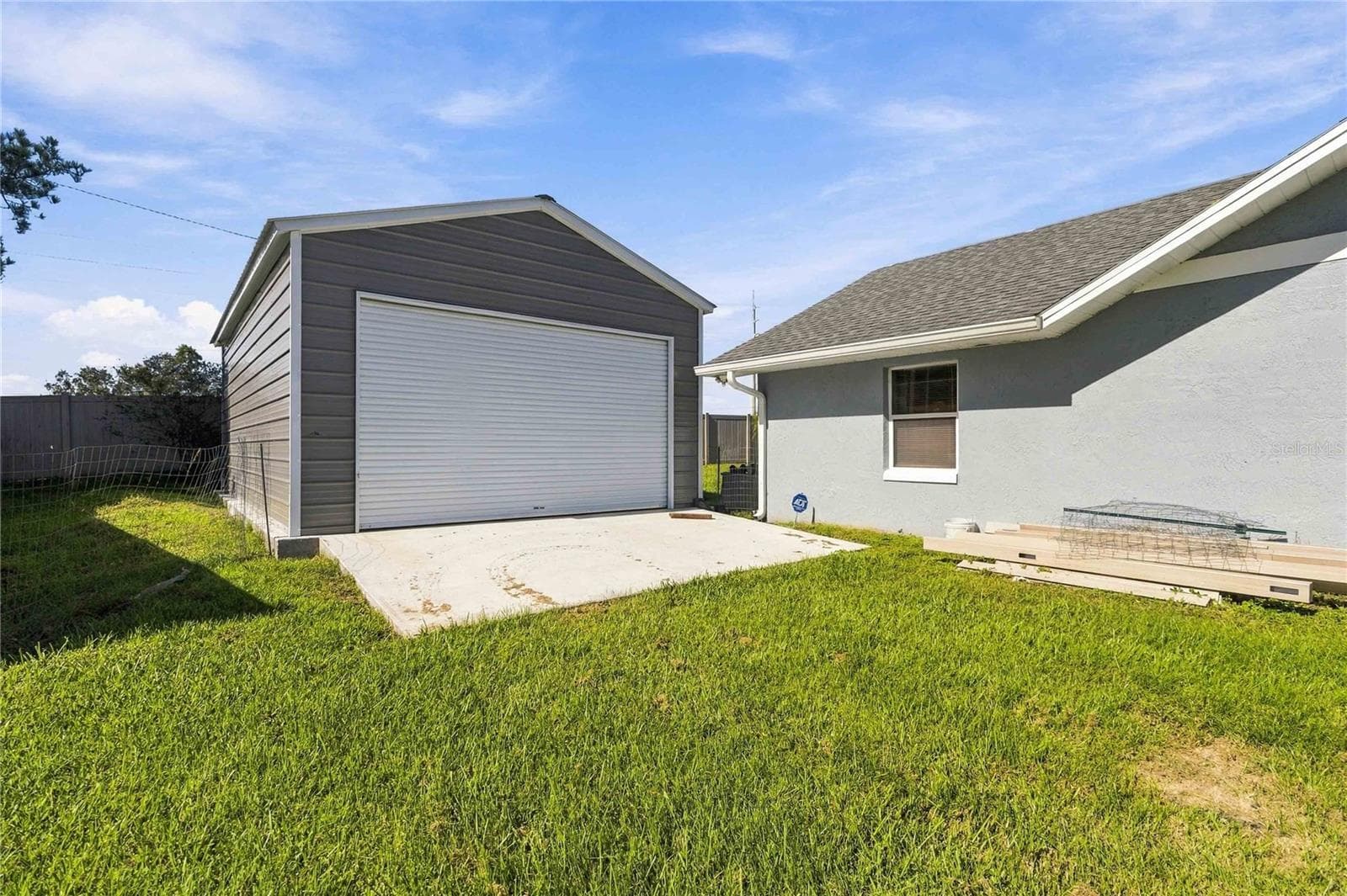 Single Family Residence at 2490 ALBANY DR, KISSIMMEE, photo 3 of 36