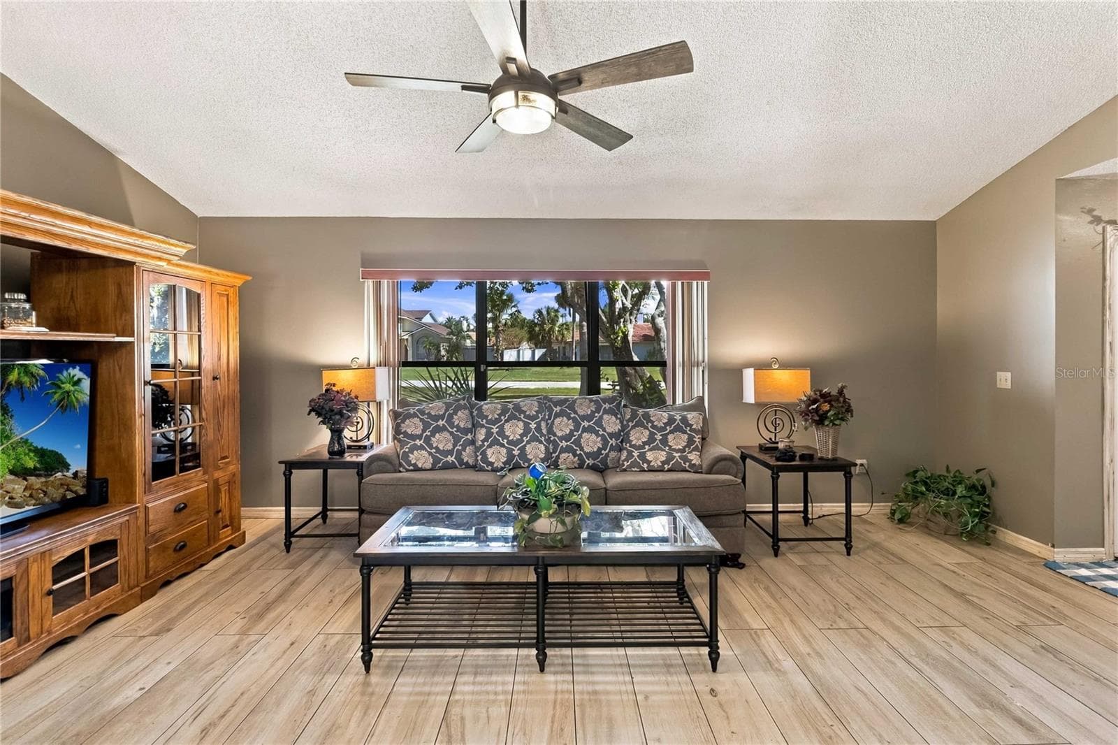 Single Family Residence at 2490 ALBANY DR, KISSIMMEE, photo 7 of 36