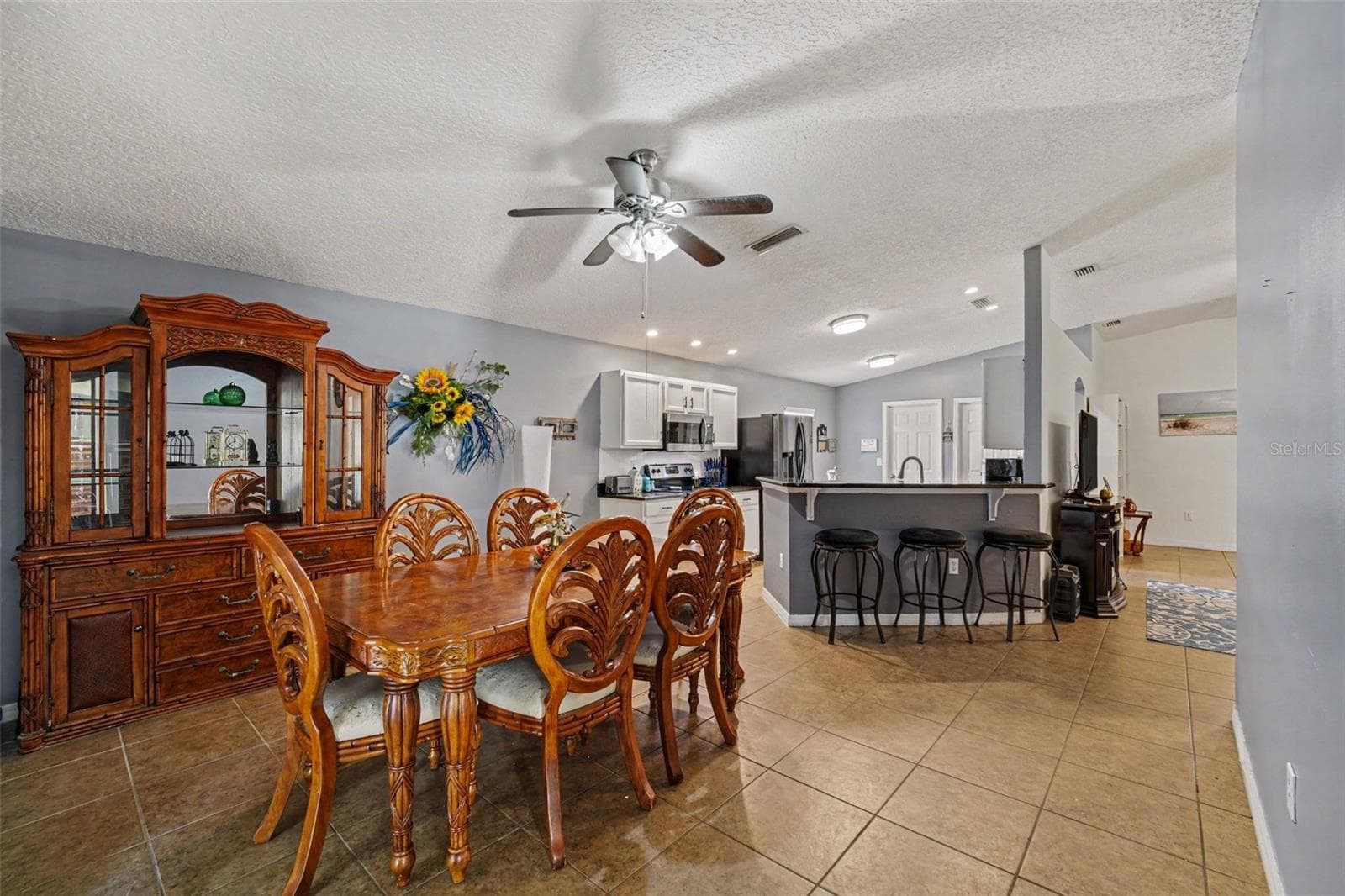 Easy kitchen access! - 5531 TALBOT BLVD, COCOA