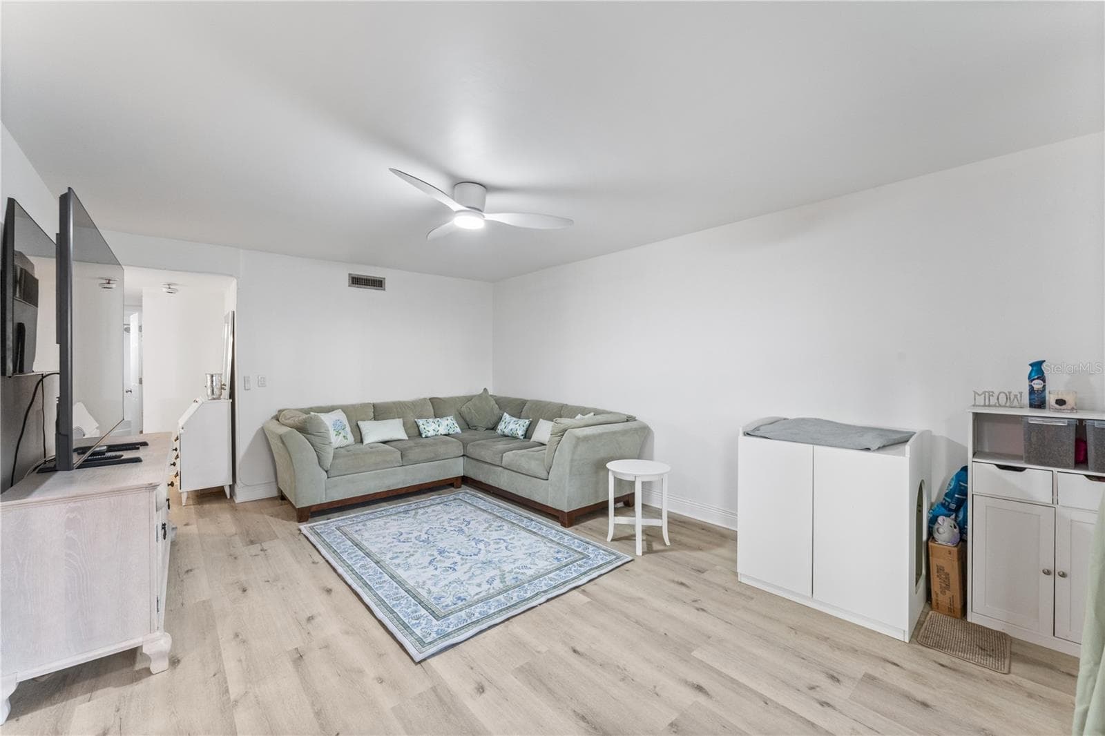 Condominium at 11538 7TH LN N #1303, ST PETERSBURG, photo 12 of 25