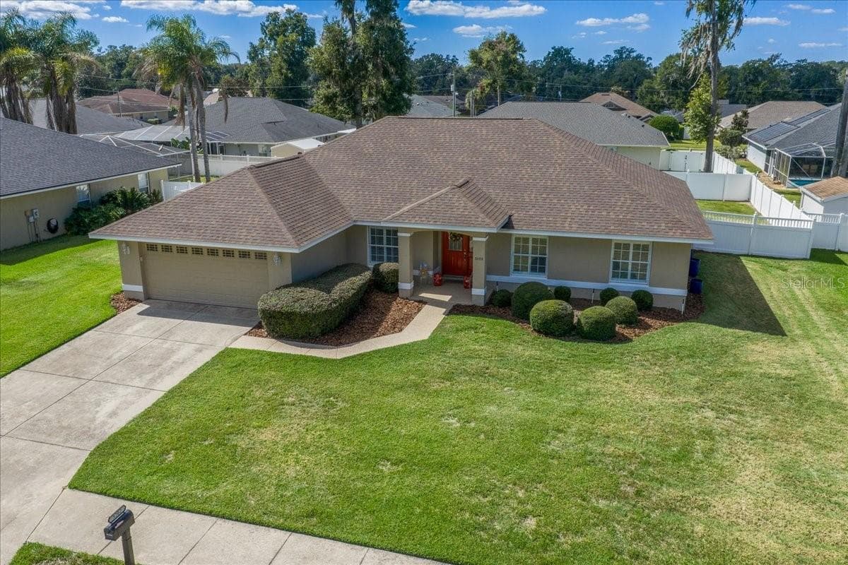 Single Family Residence at 3202 SE 24TH AVE, OCALA, photo 3 of 37