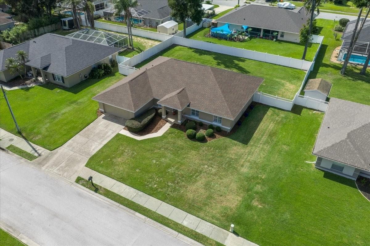Single Family Residence at 3202 SE 24TH AVE, OCALA, photo 4 of 37