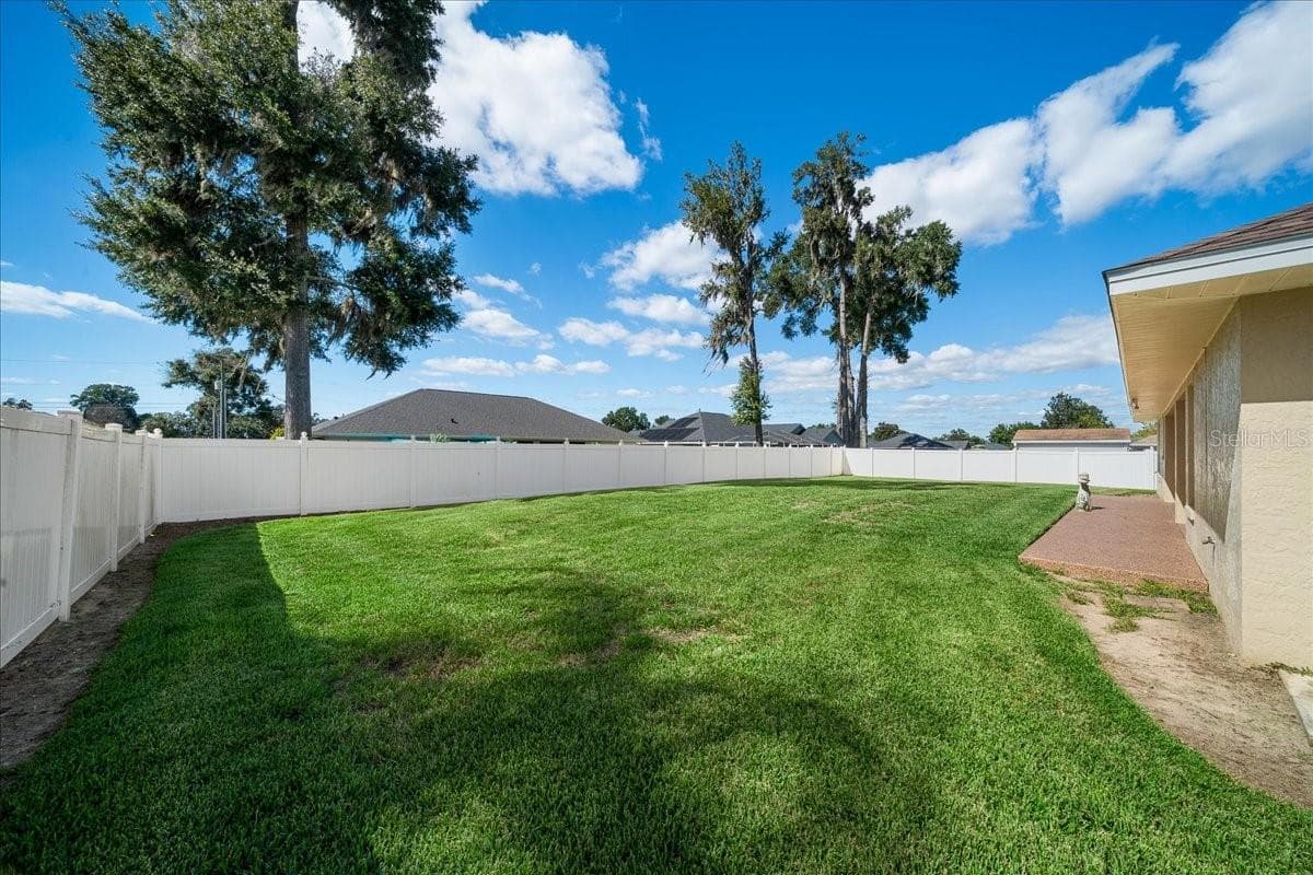 Single Family Residence at 3202 SE 24TH AVE, OCALA, photo 10 of 37