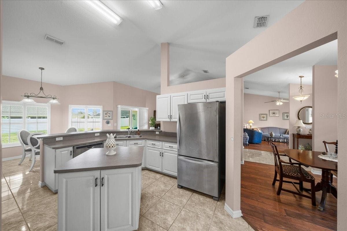 Single Family Residence at 3202 SE 24TH AVE, OCALA, photo 17 of 37