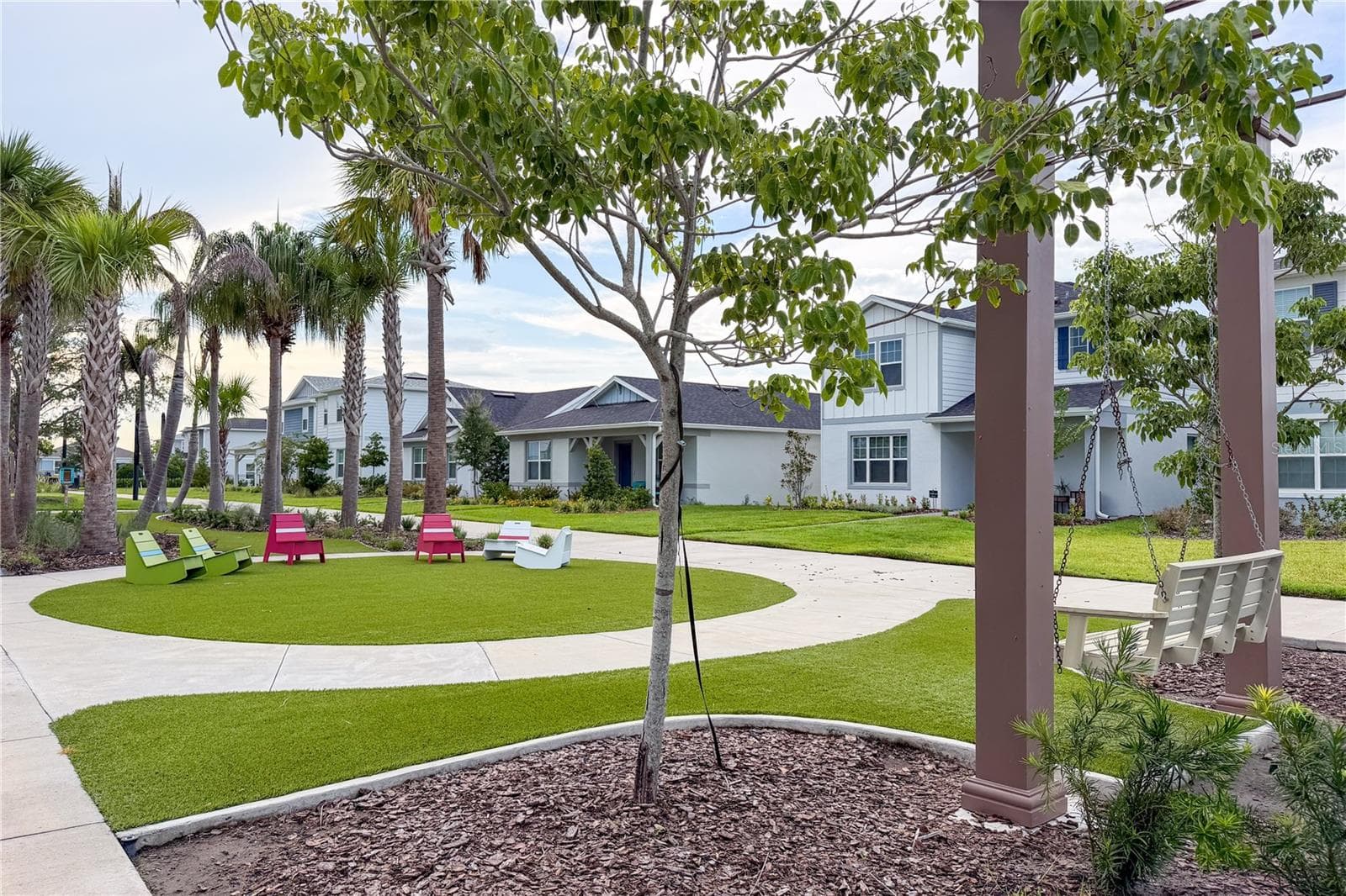 Single Family Residence at 10938 FELICITY ALY, ORLANDO, photo 3 of 53