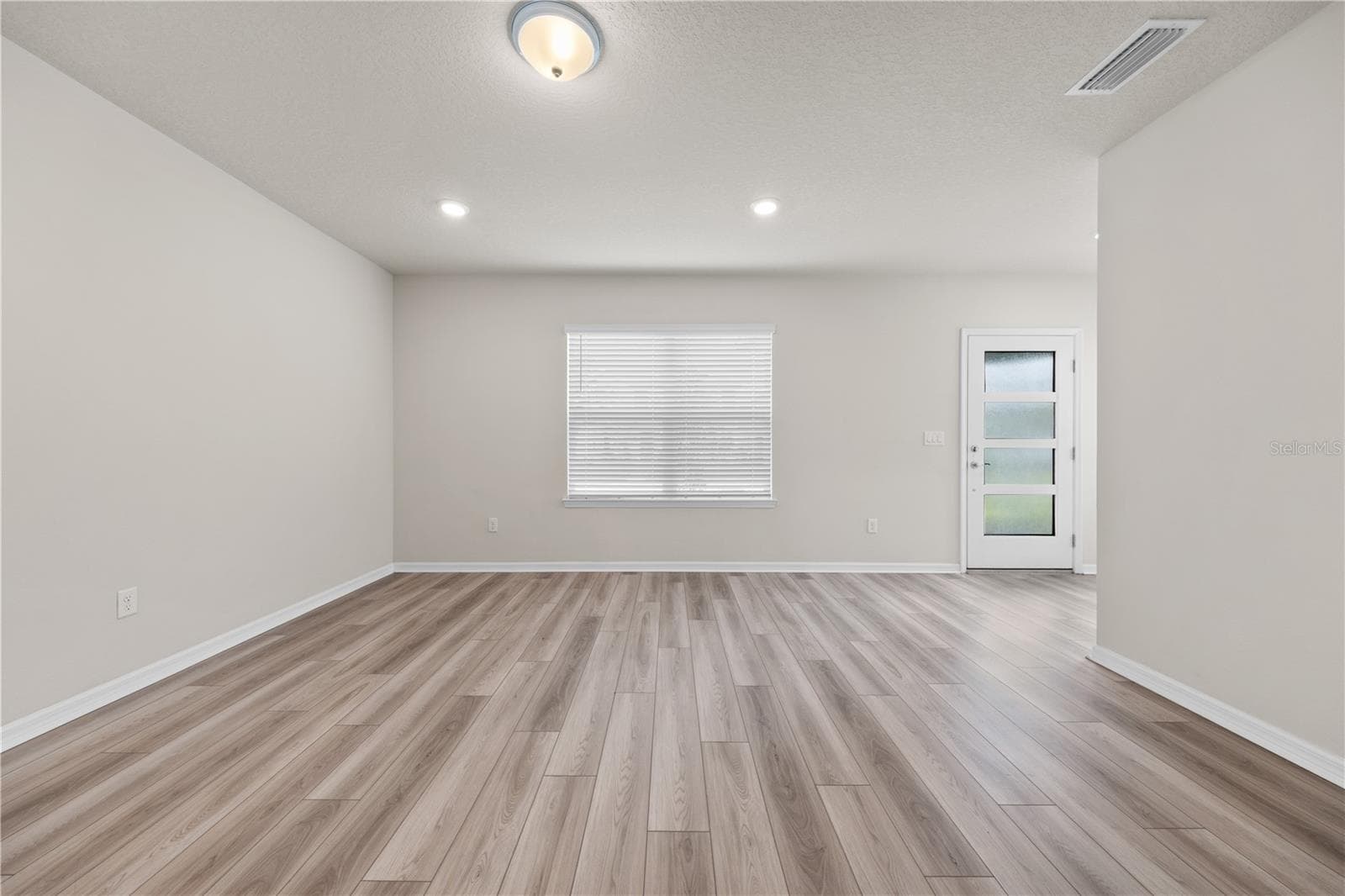 Single Family Residence at 10938 FELICITY ALY, ORLANDO, photo 6 of 53