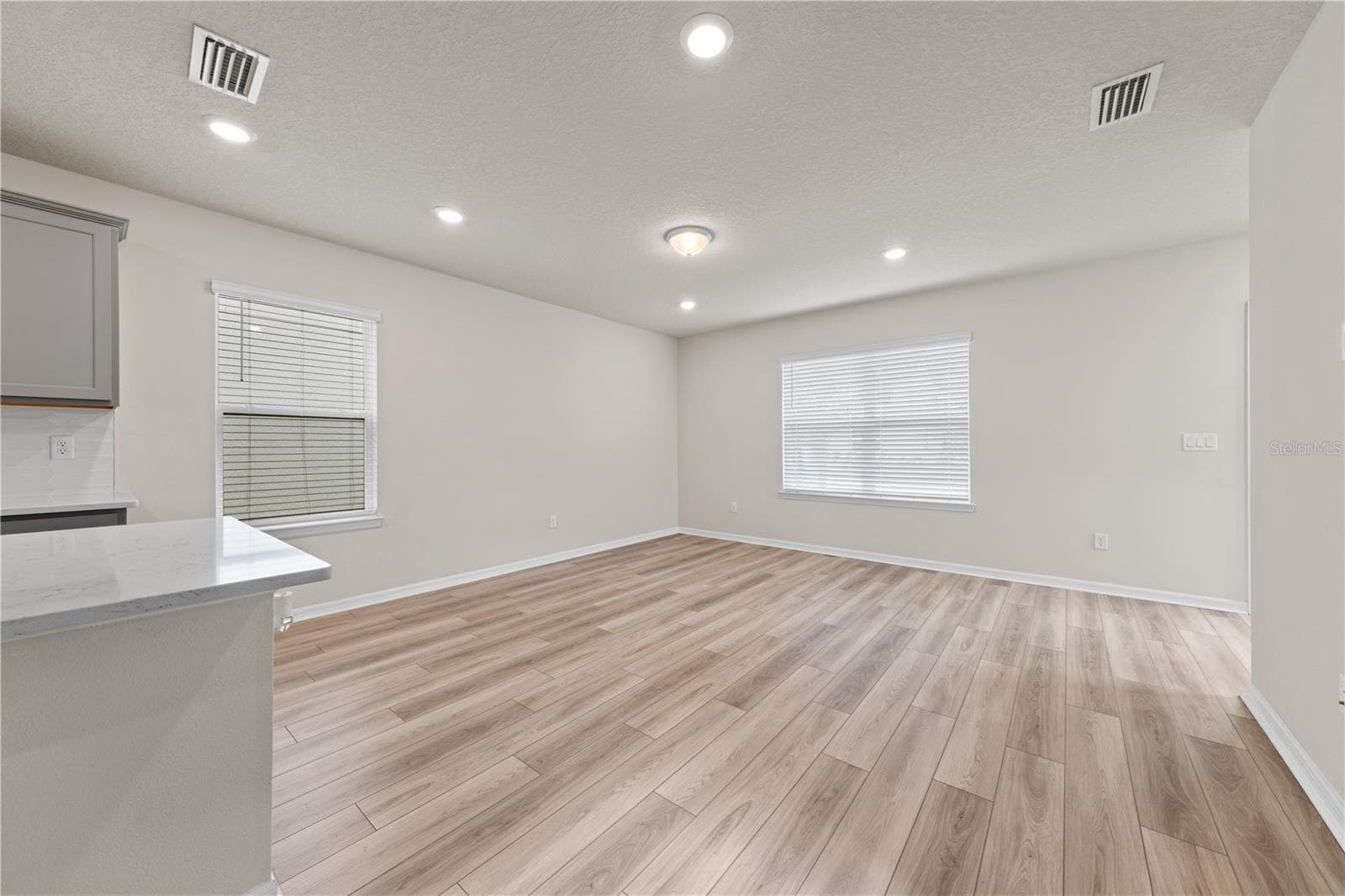 Single Family Residence at 10938 FELICITY ALY, ORLANDO, photo 10 of 53