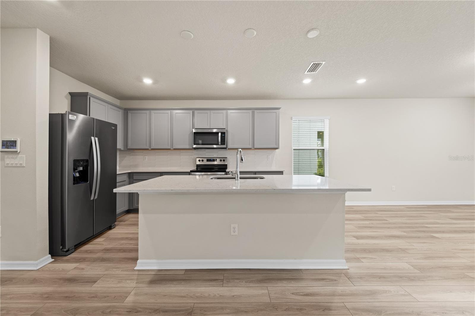 Single Family Residence at 10938 FELICITY ALY, ORLANDO, photo 11 of 53