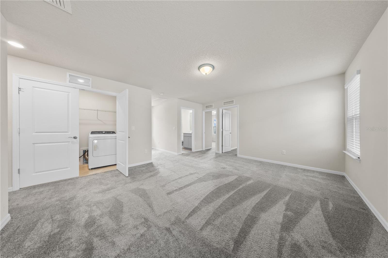Single Family Residence at 10938 FELICITY ALY, ORLANDO, photo 17 of 53