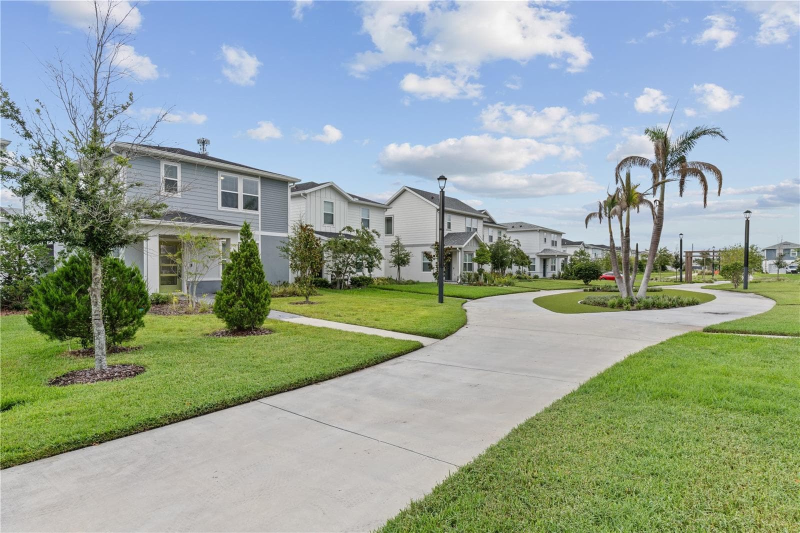 Single Family Residence at 10938 FELICITY ALY, ORLANDO, photo 40 of 53