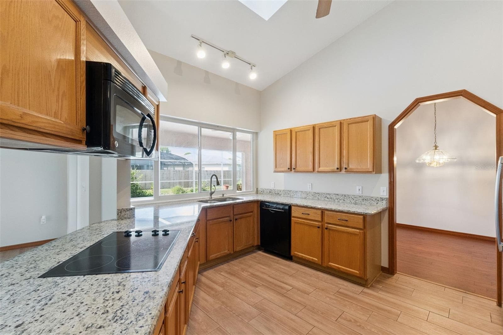 Single Family Residence at 1512 READE CIR, ST CLOUD, photo 8 of 27