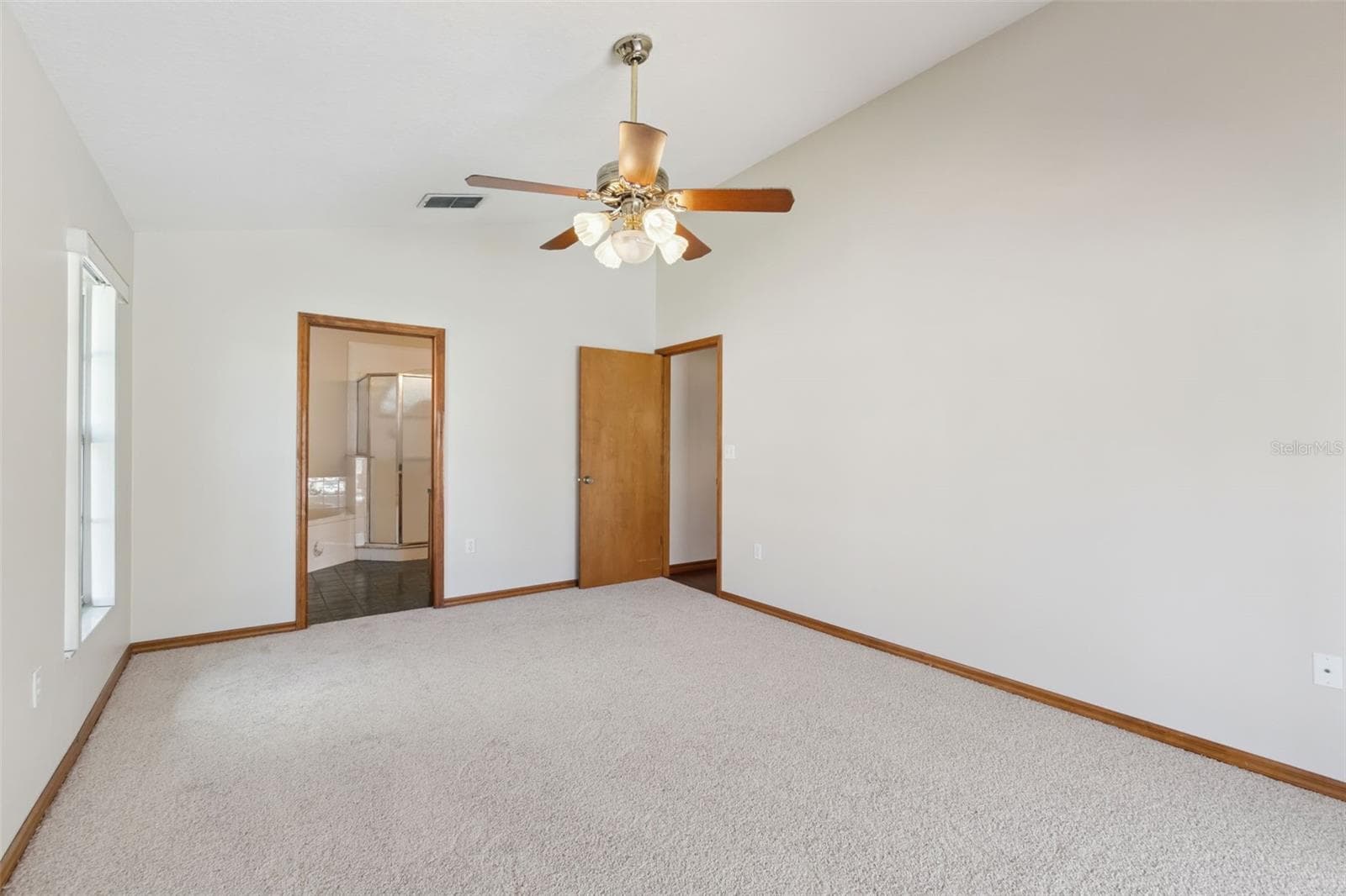Primary Bedroom with En Suite Bathroom - 1512 READE CIR, ST CLOUD