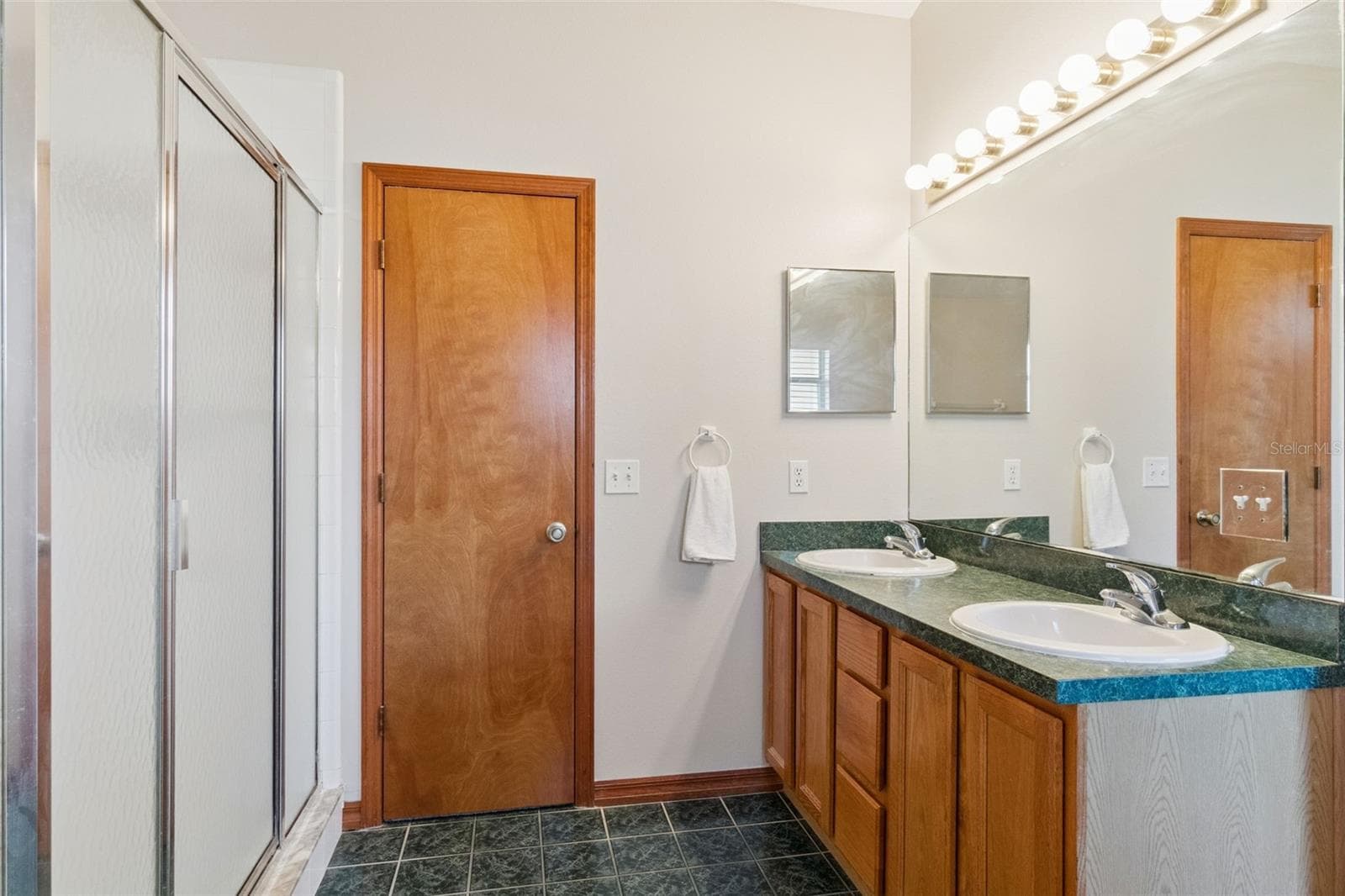 Primary Bathroom - 1512 READE CIR, ST CLOUD