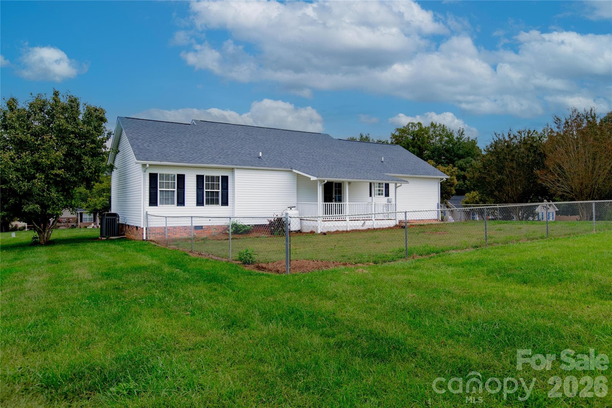 Single Family Residence at 124 Pepperstone Place, Mocksville, photo 42 of 46