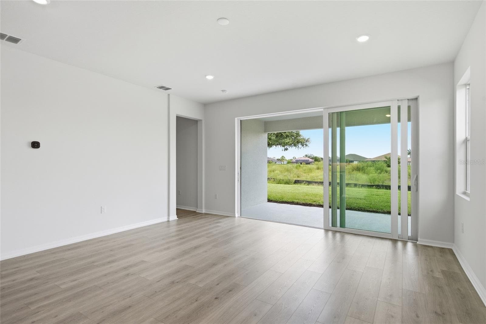 Single Family Residence at 16942 SQUIRREL BRANCH LN, ALVA, photo 14 of 45