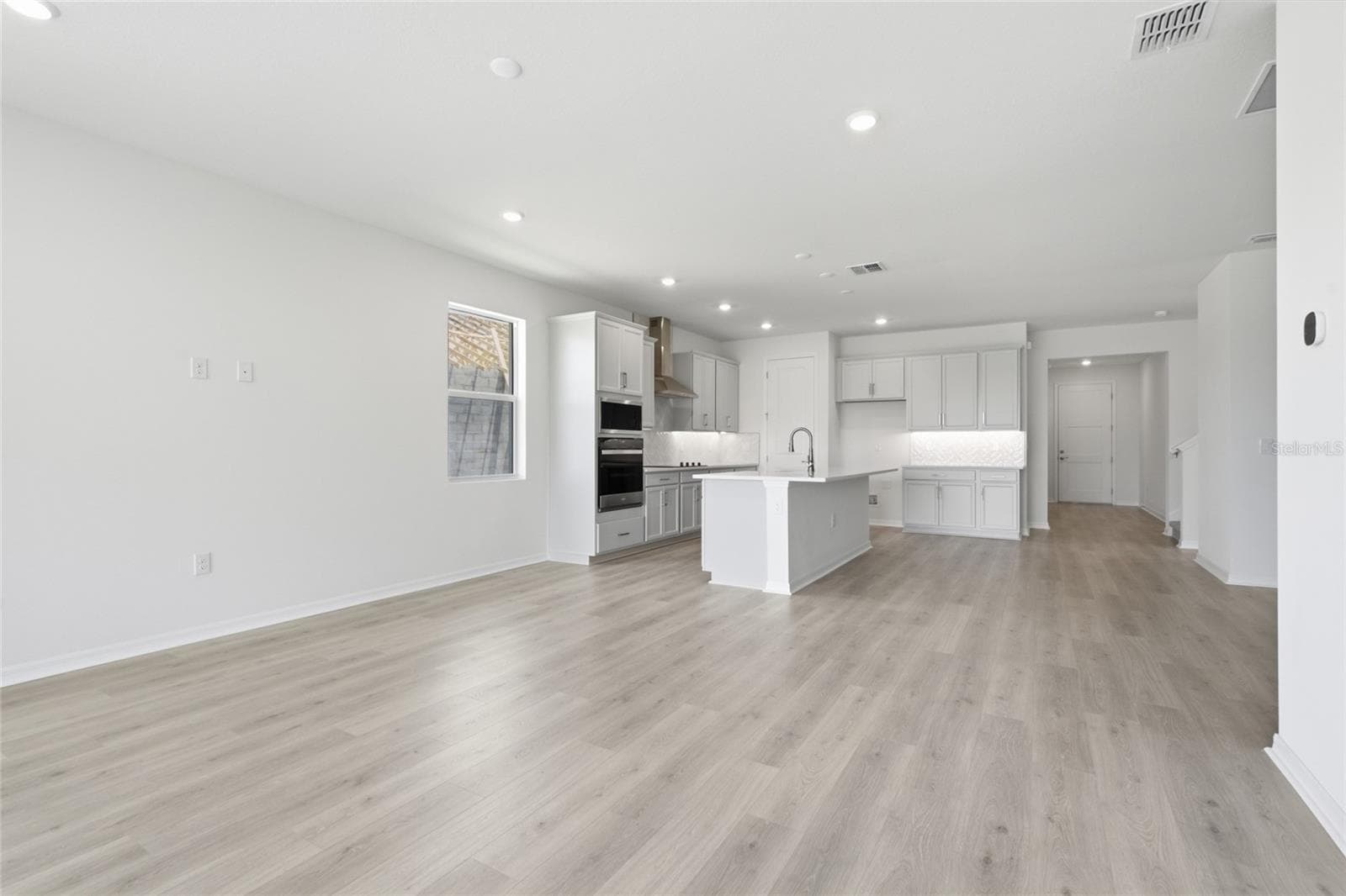 Single Family Residence at 16942 SQUIRREL BRANCH LN, ALVA, photo 25 of 45
