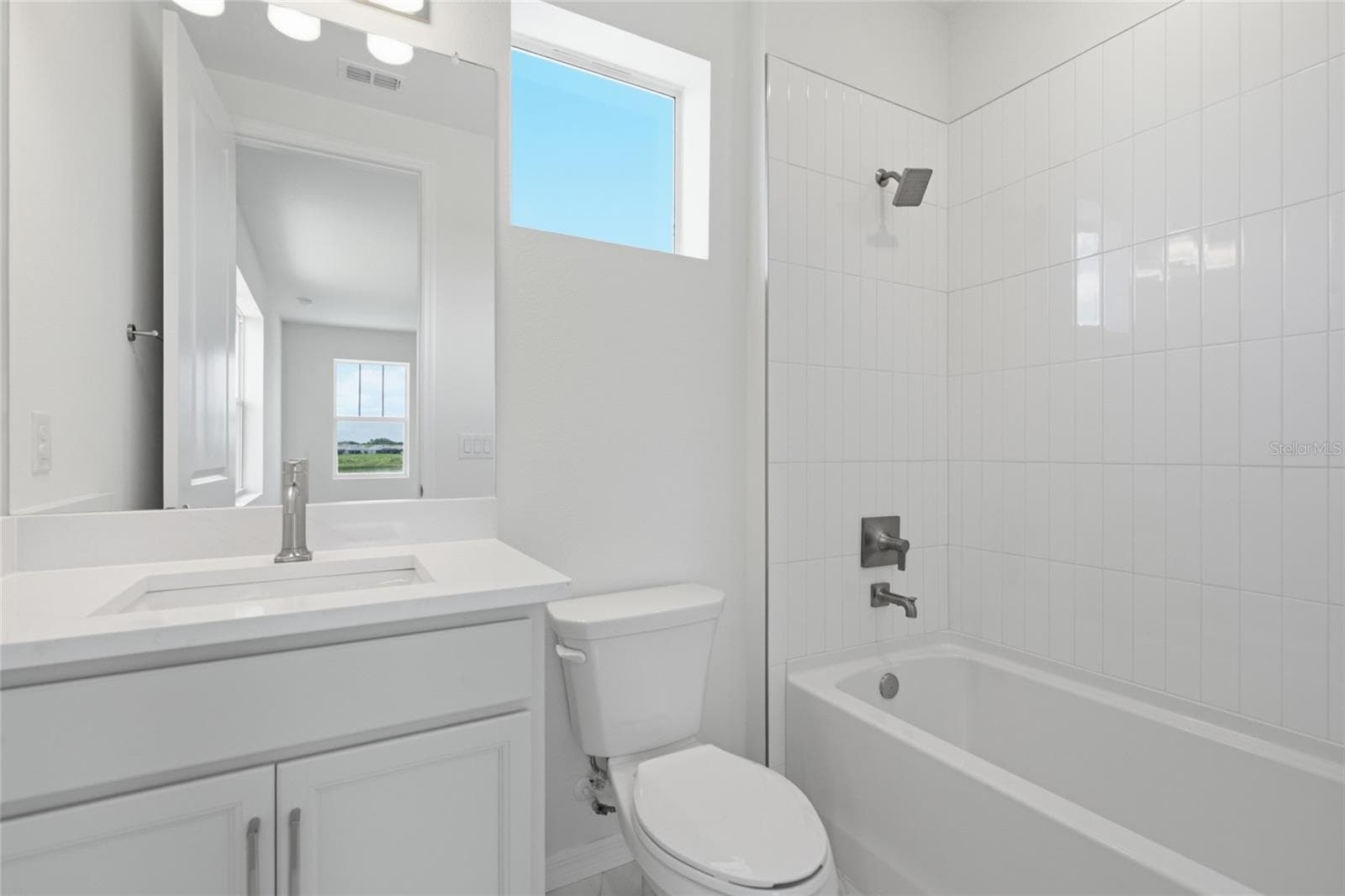 Single Family Residence at 16942 SQUIRREL BRANCH LN, ALVA, photo 42 of 45