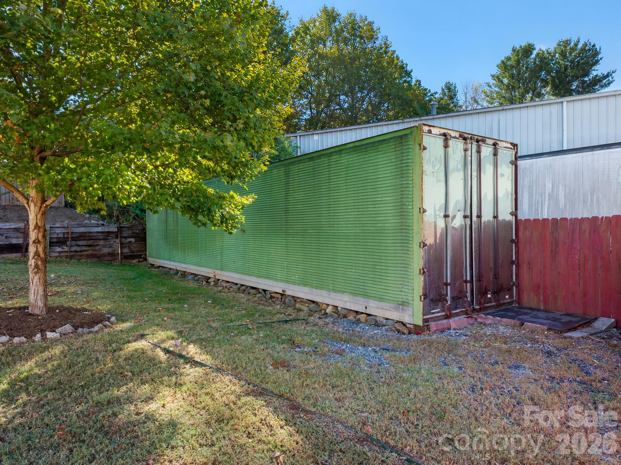 Great storage! - 62 Deaverview Road, Asheville