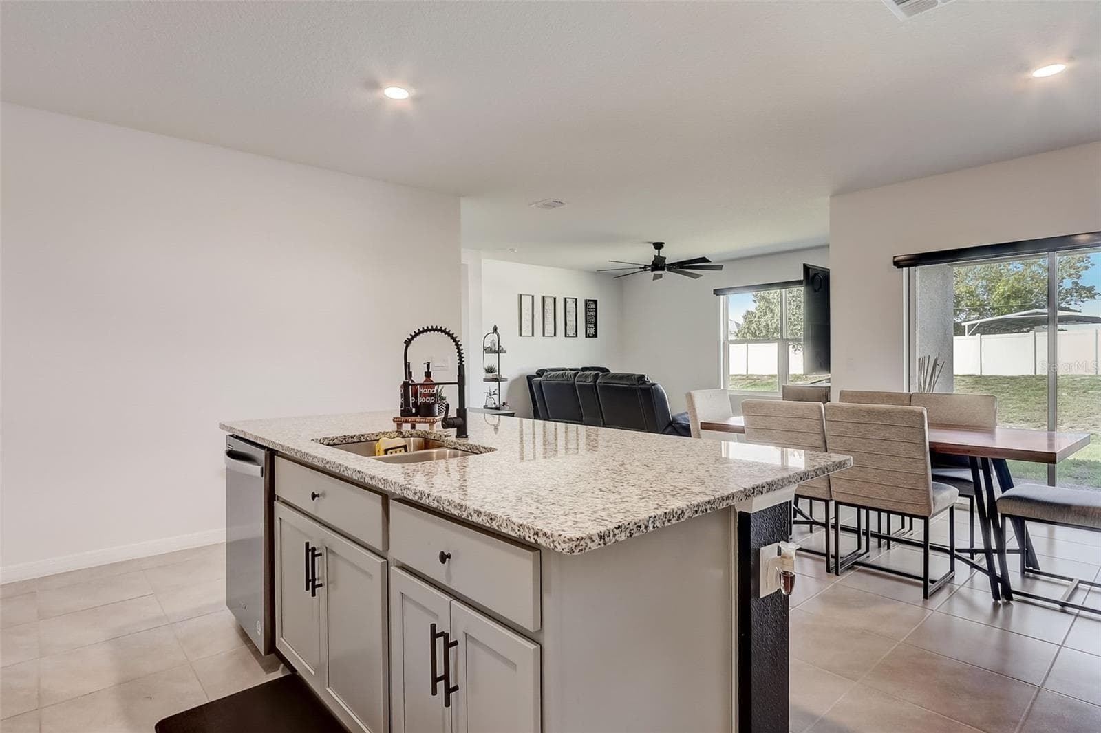 Single Family Residence at 2076 TAY WES DR, ST CLOUD, photo 11 of 31