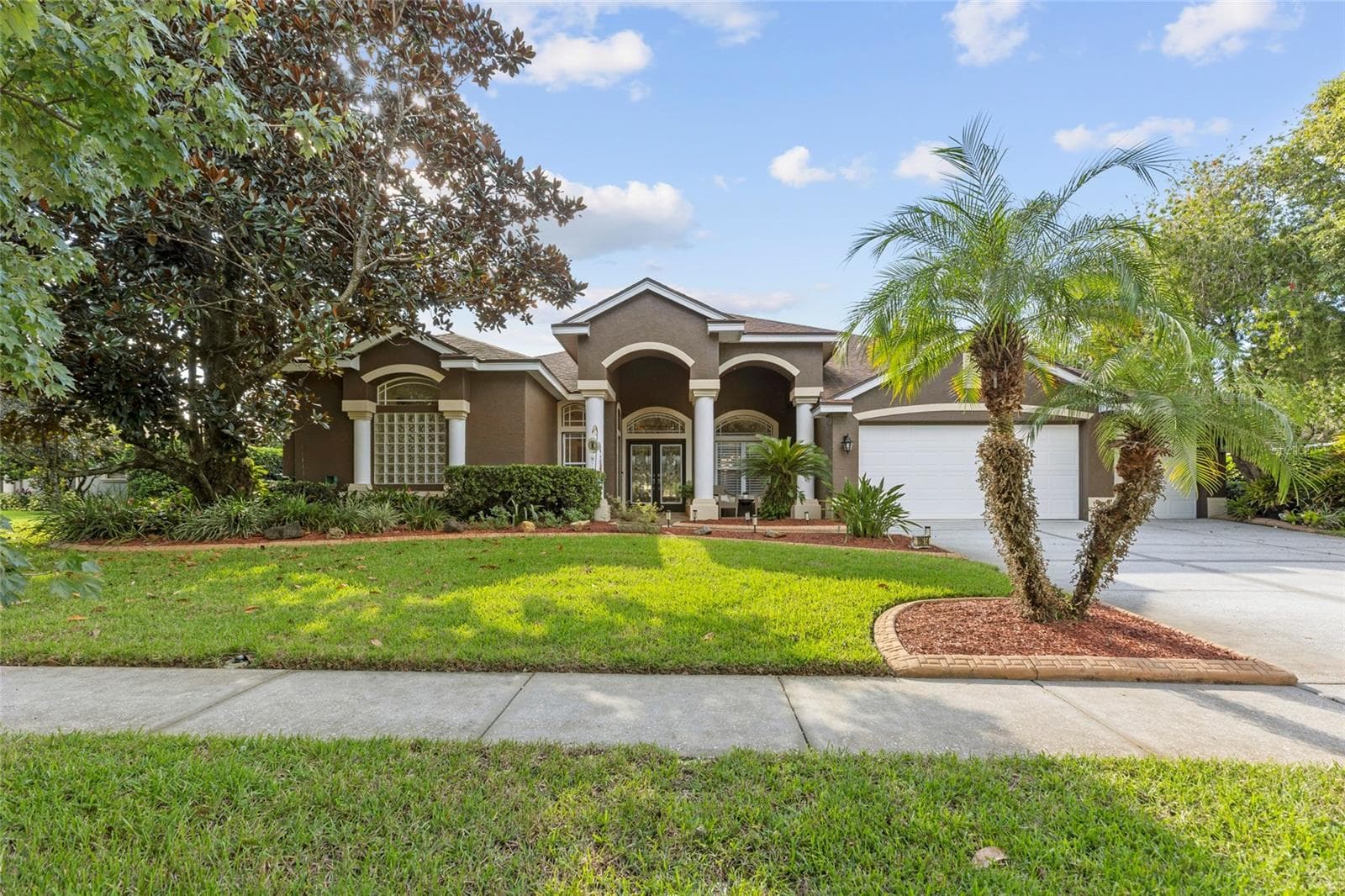 Single Family Residence at 19614 EAGLE CREST DR, LUTZ, photo 4 of 77