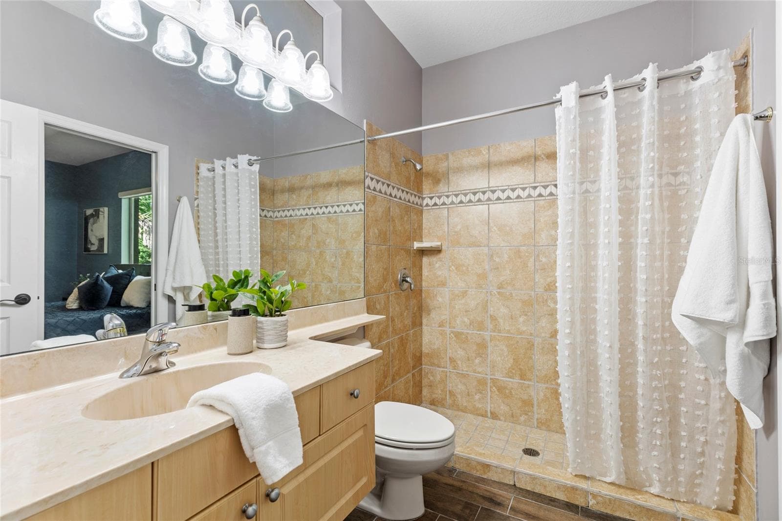 Single Family Residence at 19614 EAGLE CREST DR, LUTZ, photo 42 of 77