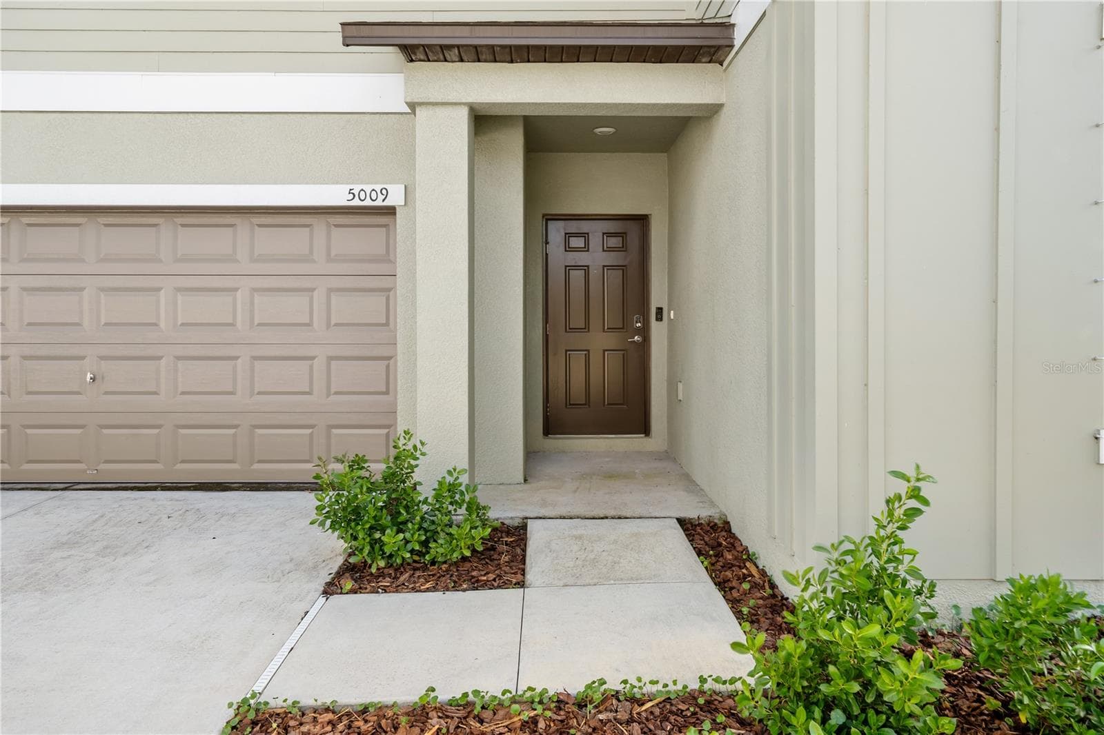Single Family Residence at 5009 FIDDLE FIG AVE, WIMAUMA, photo 4 of 56