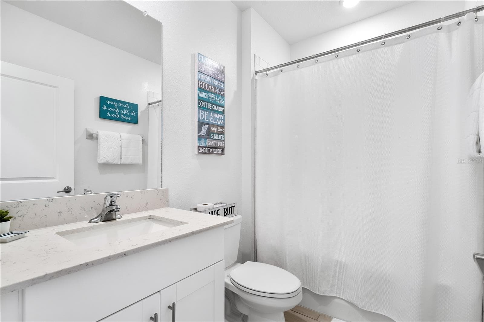 Single Family Residence at 5009 FIDDLE FIG AVE, WIMAUMA, photo 6 of 56