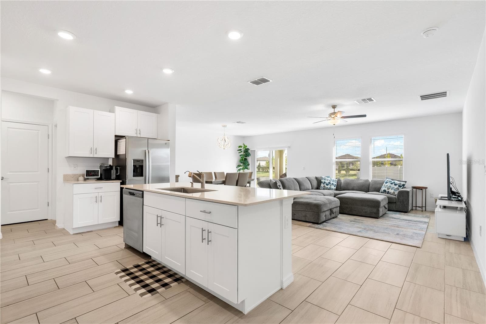 Single Family Residence at 5009 FIDDLE FIG AVE, WIMAUMA, photo 10 of 56