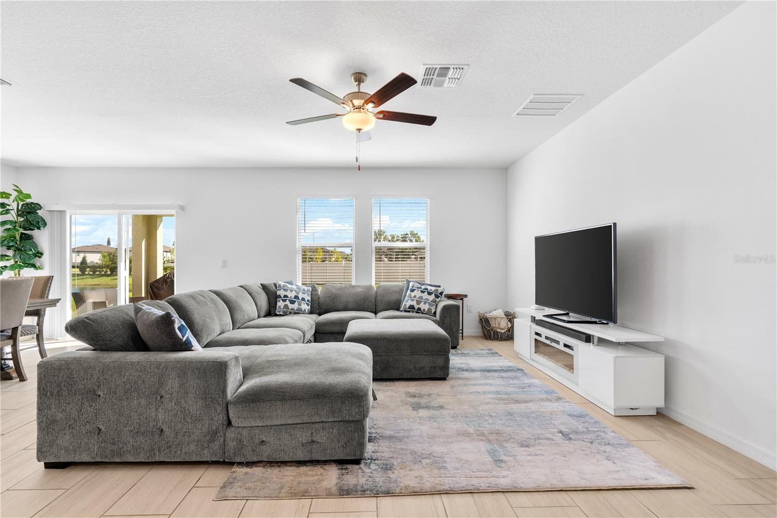 Single Family Residence at 5009 FIDDLE FIG AVE, WIMAUMA, photo 18 of 56