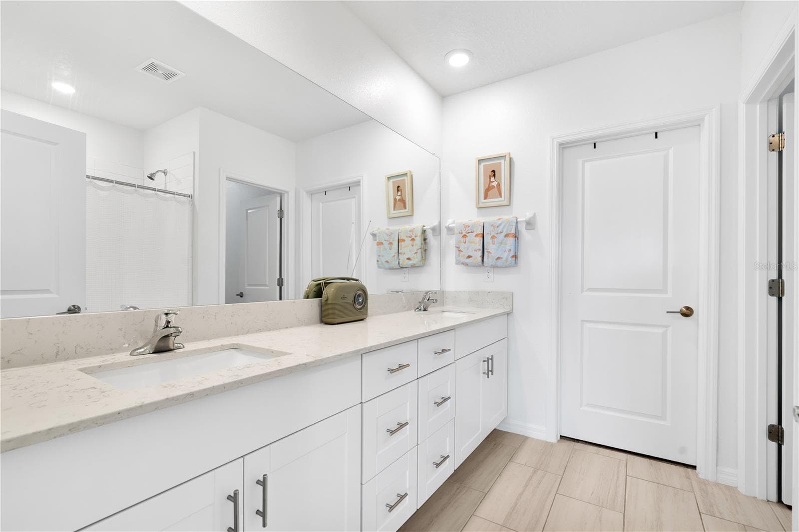 Single Family Residence at 5009 FIDDLE FIG AVE, WIMAUMA, photo 26 of 56