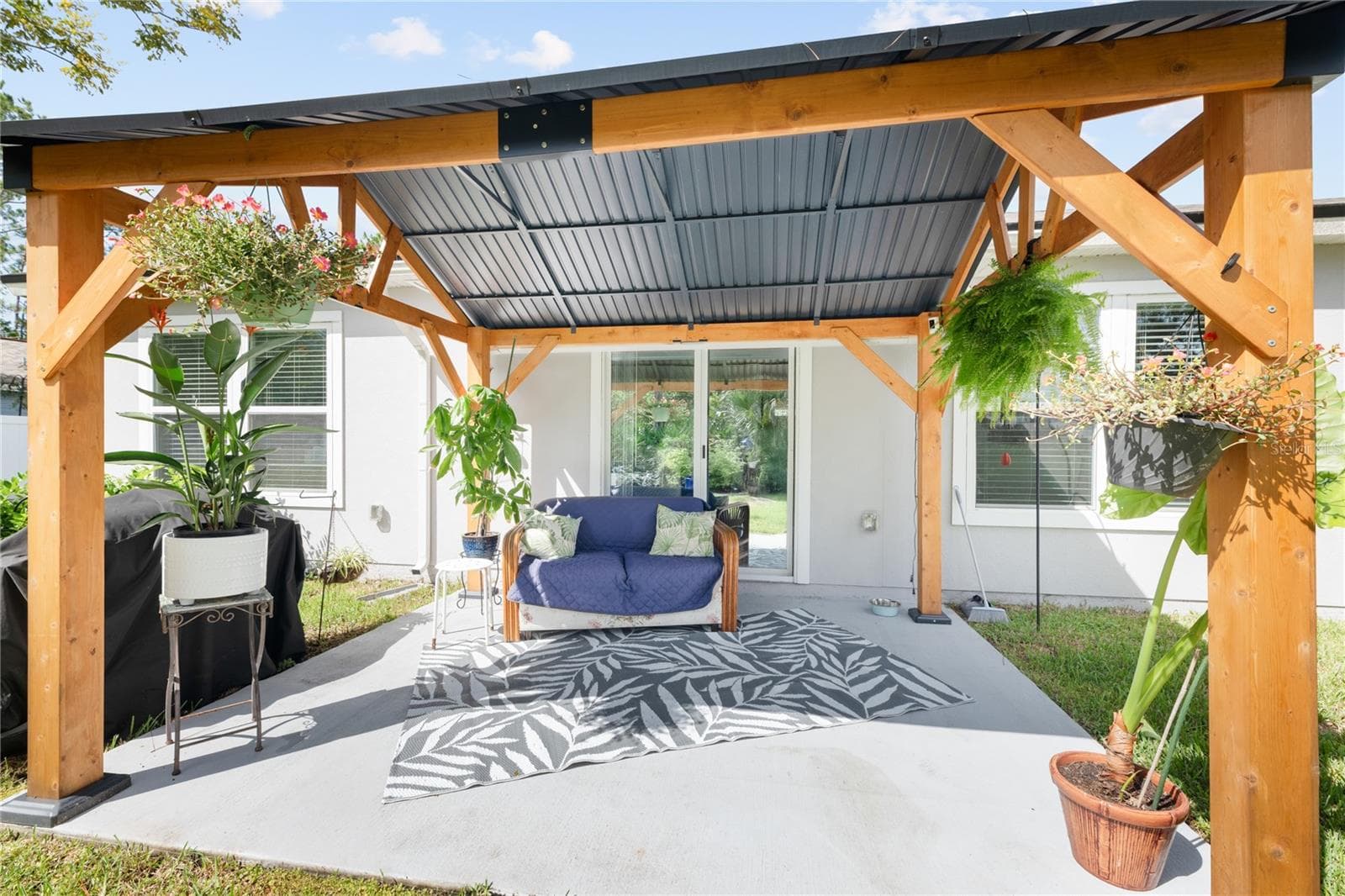 Single Family Residence at 98 RAEMOOR DR, PALM COAST, photo 31 of 38