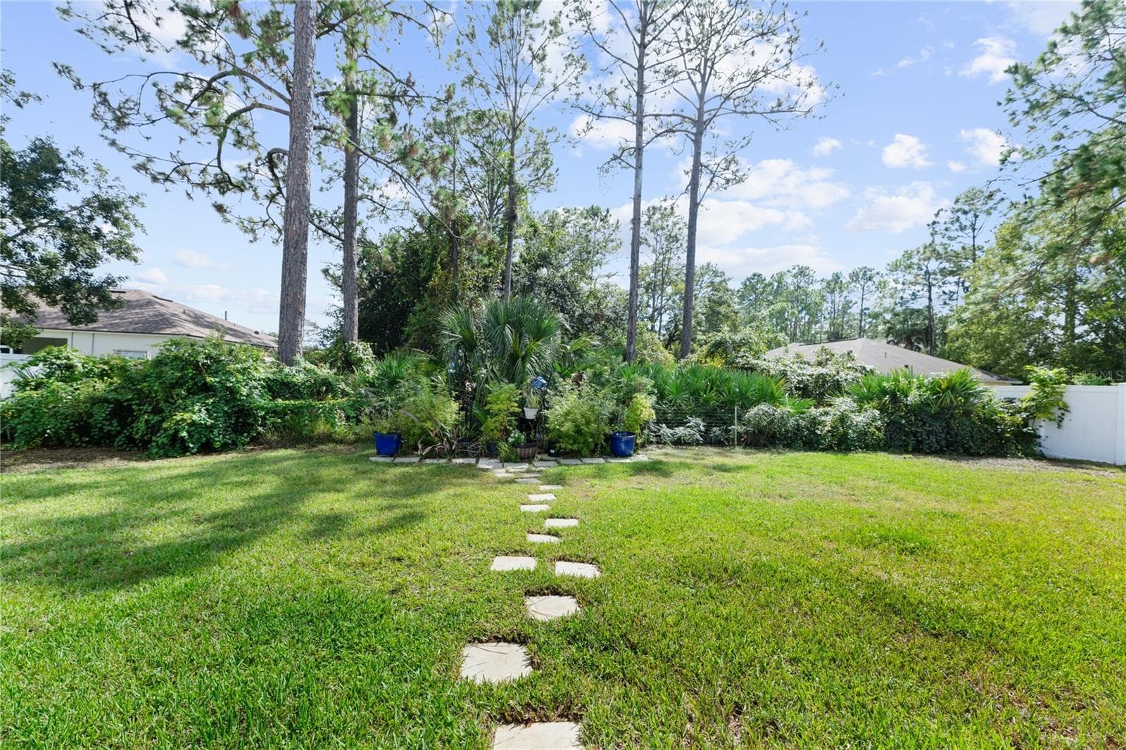 Single Family Residence at 98 RAEMOOR DR, PALM COAST, photo 32 of 38