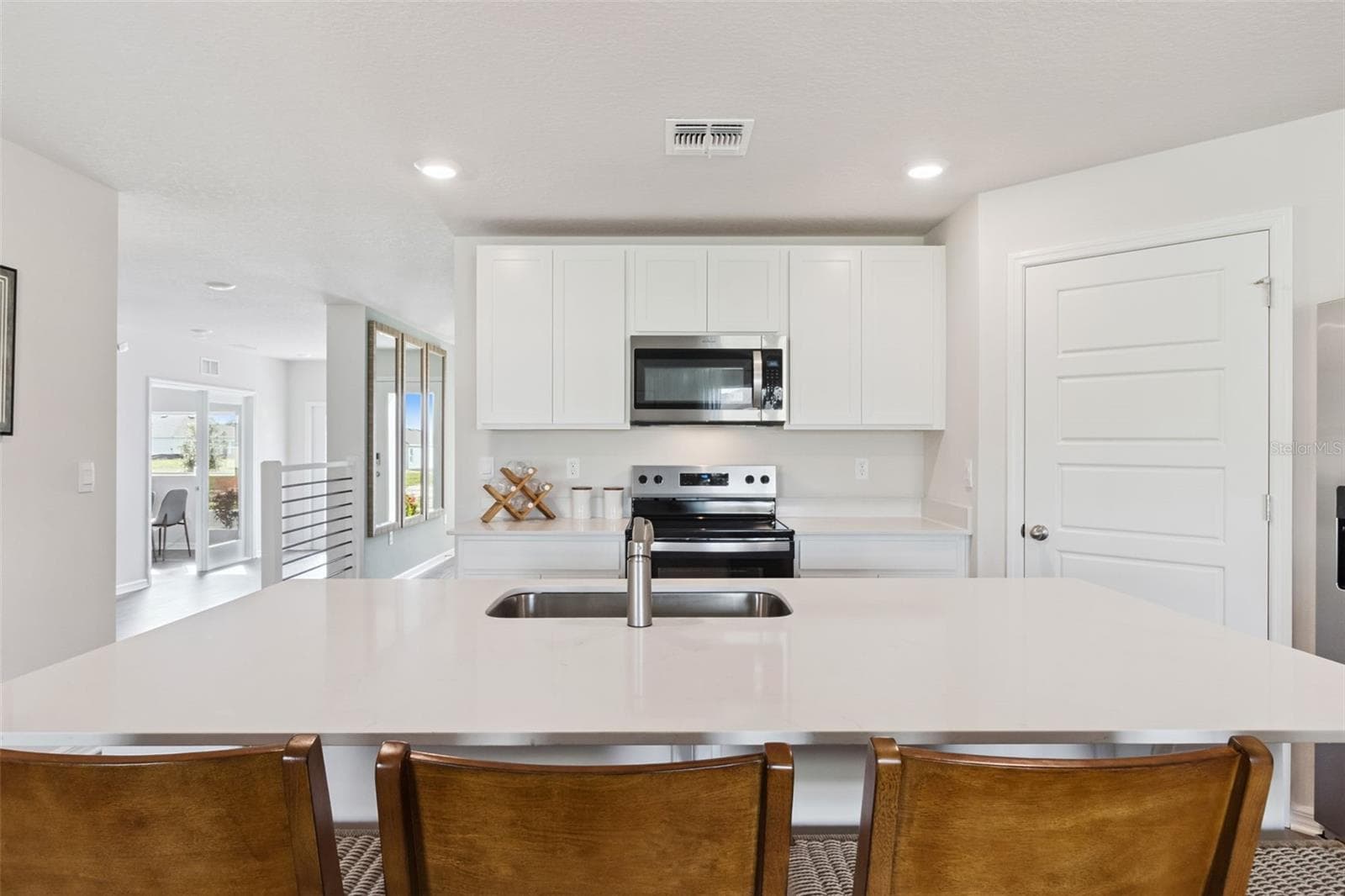 Single Family Residence at 2746 ADELINE AVE, WINTER HAVEN, photo 5 of 35