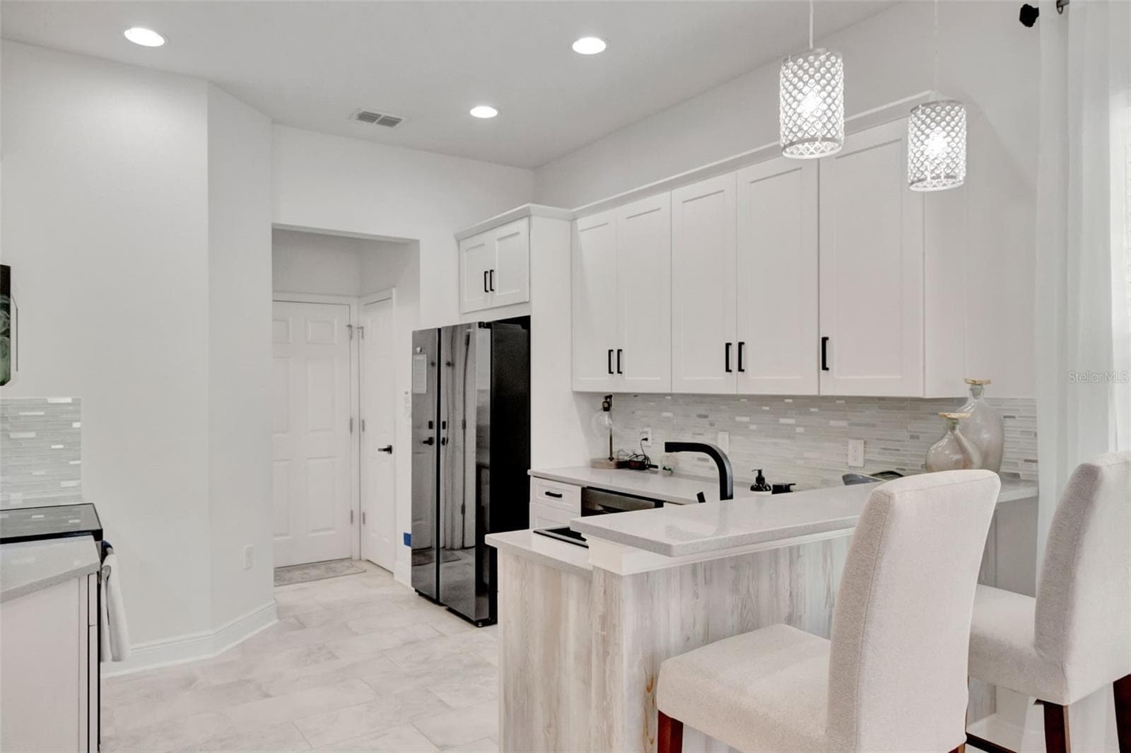 Single Family Residence at 4892 BEACH BLVD, ORLANDO, photo 11 of 28