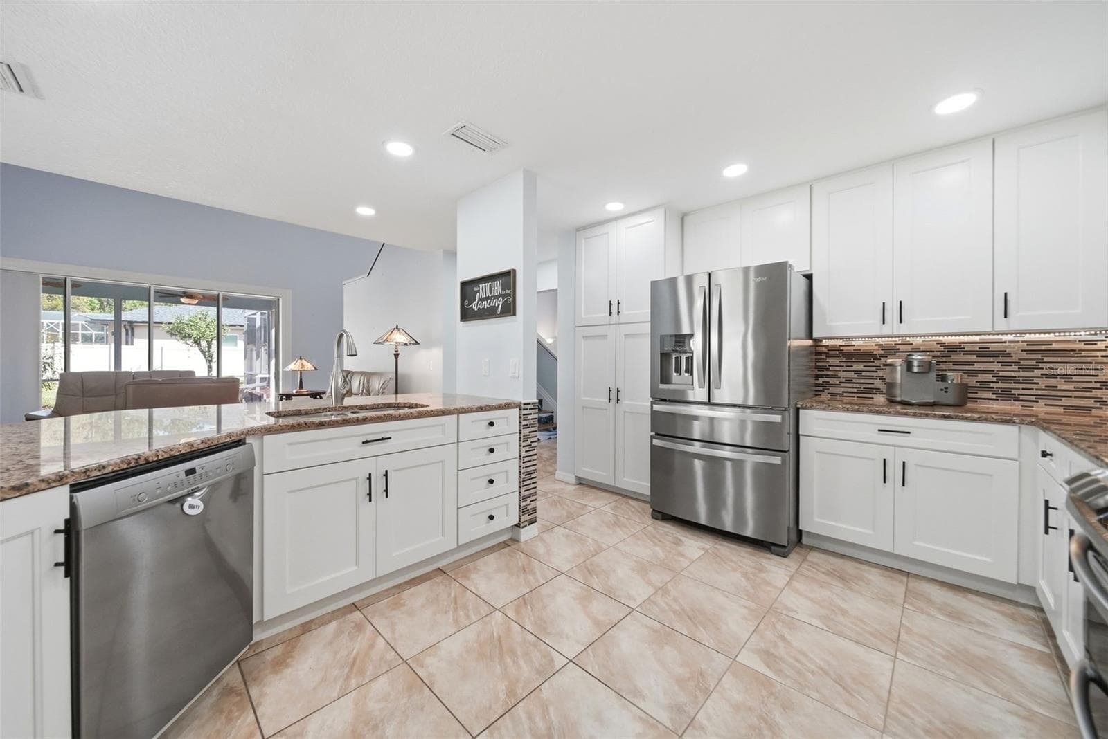 Single Family Residence at 4901 SUDBURY CT, ORLANDO, photo 11 of 49