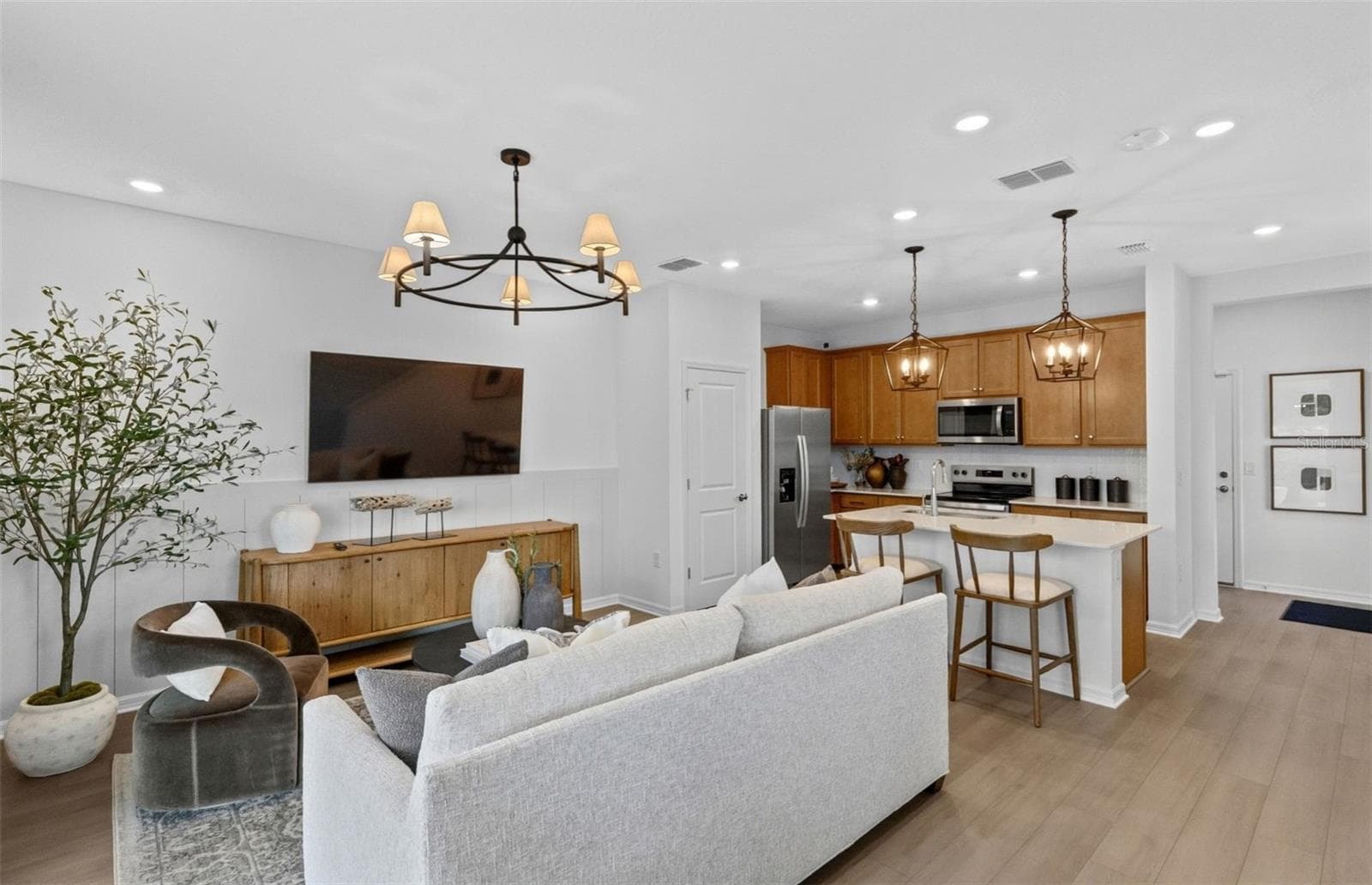 Model Home Design Only. Pictures and furnishings are for illustrative purposes only. Elevations, colors and options may vary. Furniture is for model home staging only. - 14078 WARD ROAD, ORLANDO