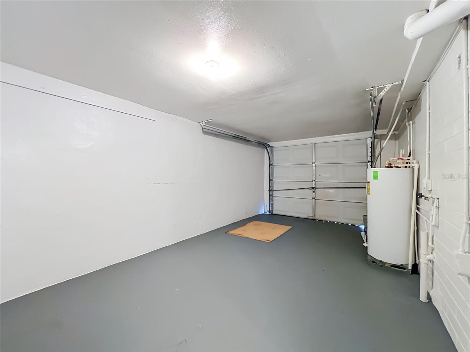 Garage - 5939 DOGWOOD DR, ORLANDO
