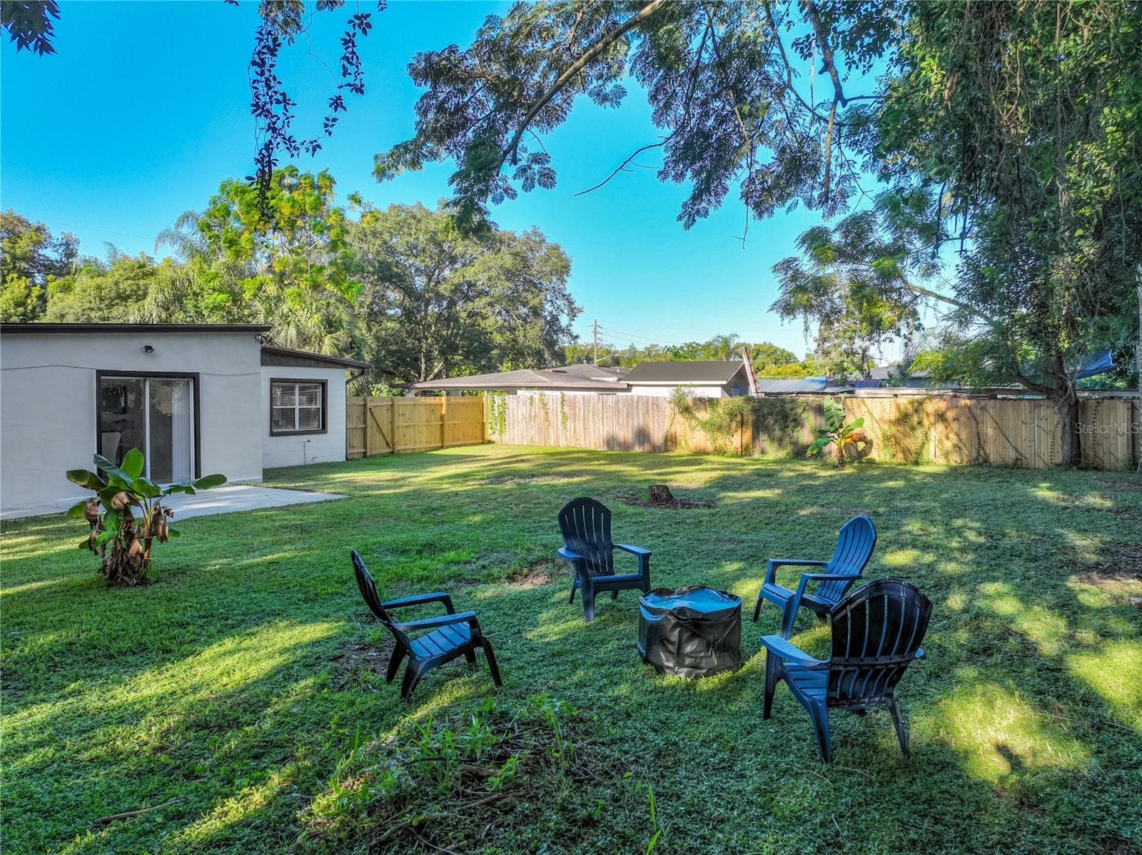 So much room to Enjoy! - 5939 DOGWOOD DR, ORLANDO