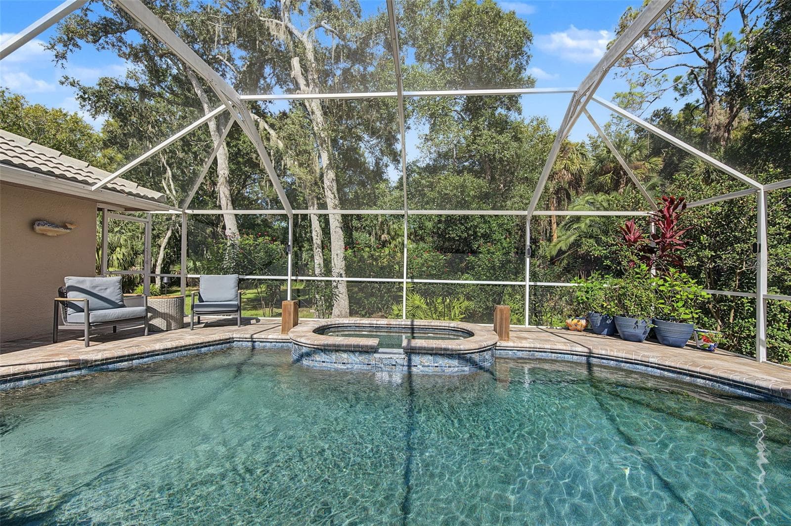Single Family Residence at 1829 FOXBORO CT, OLDSMAR, photo 2 of 57