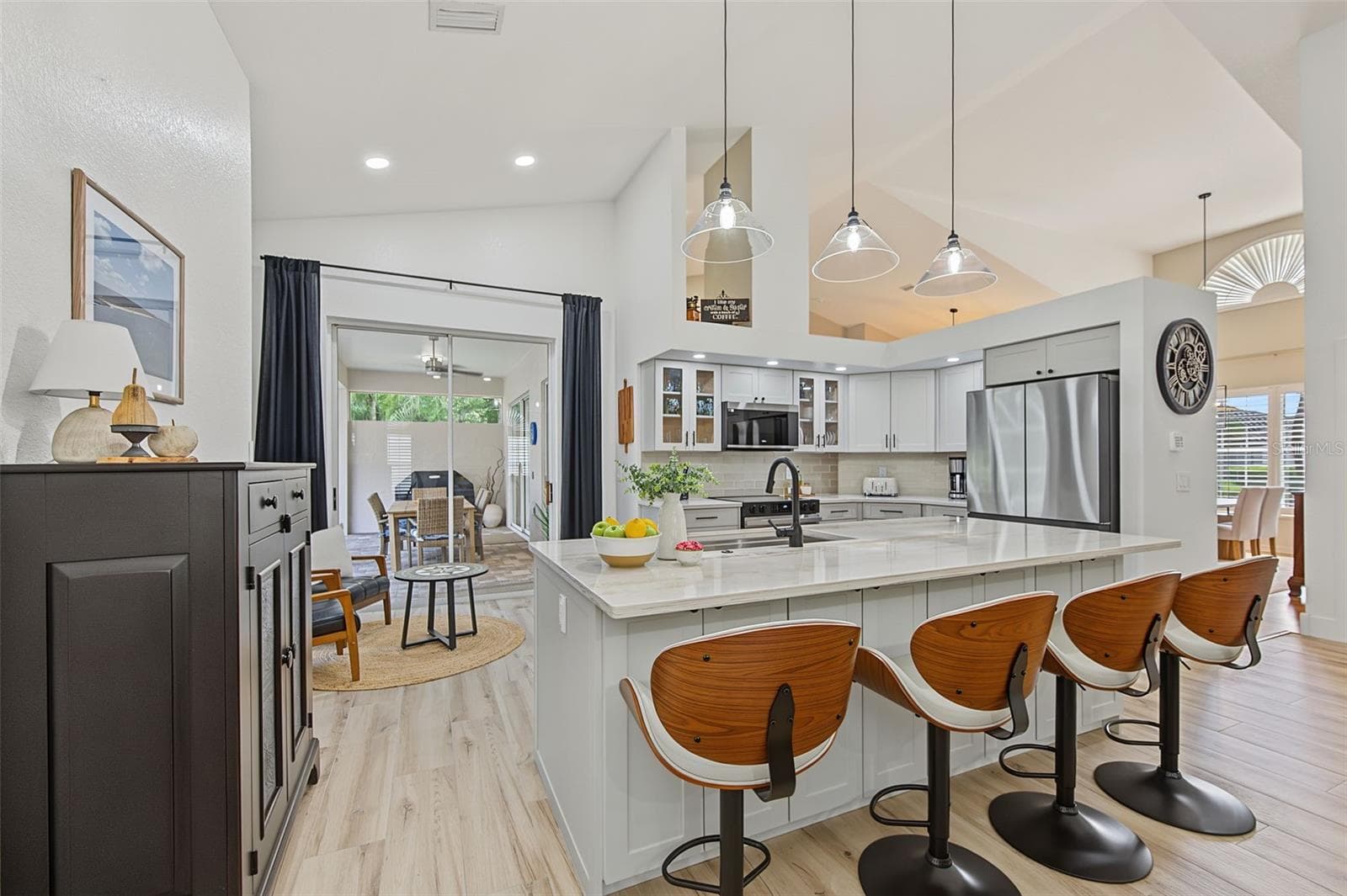 Single Family Residence at 1829 FOXBORO CT, OLDSMAR, photo 12 of 57