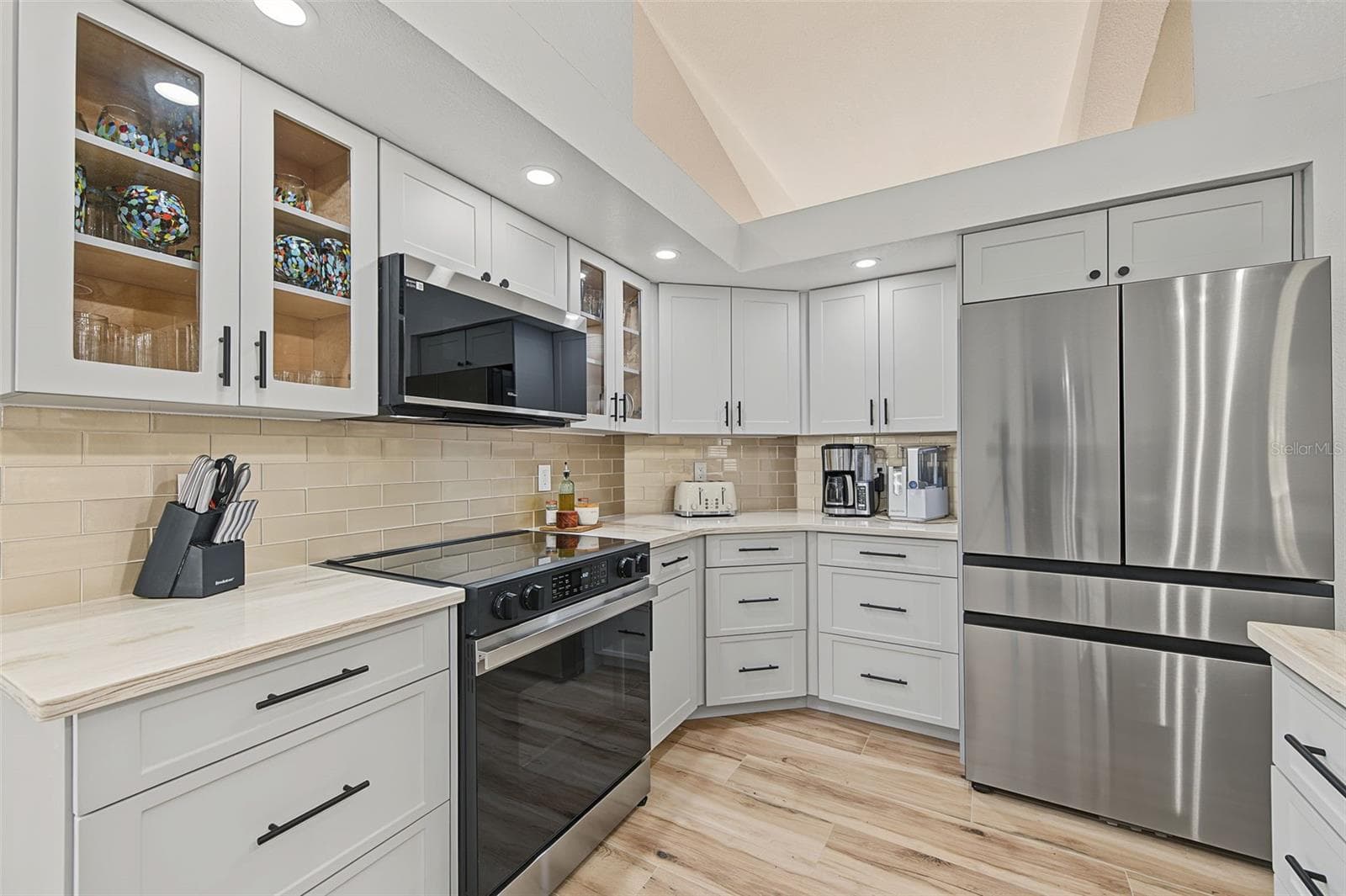 Single Family Residence at 1829 FOXBORO CT, OLDSMAR, photo 13 of 57