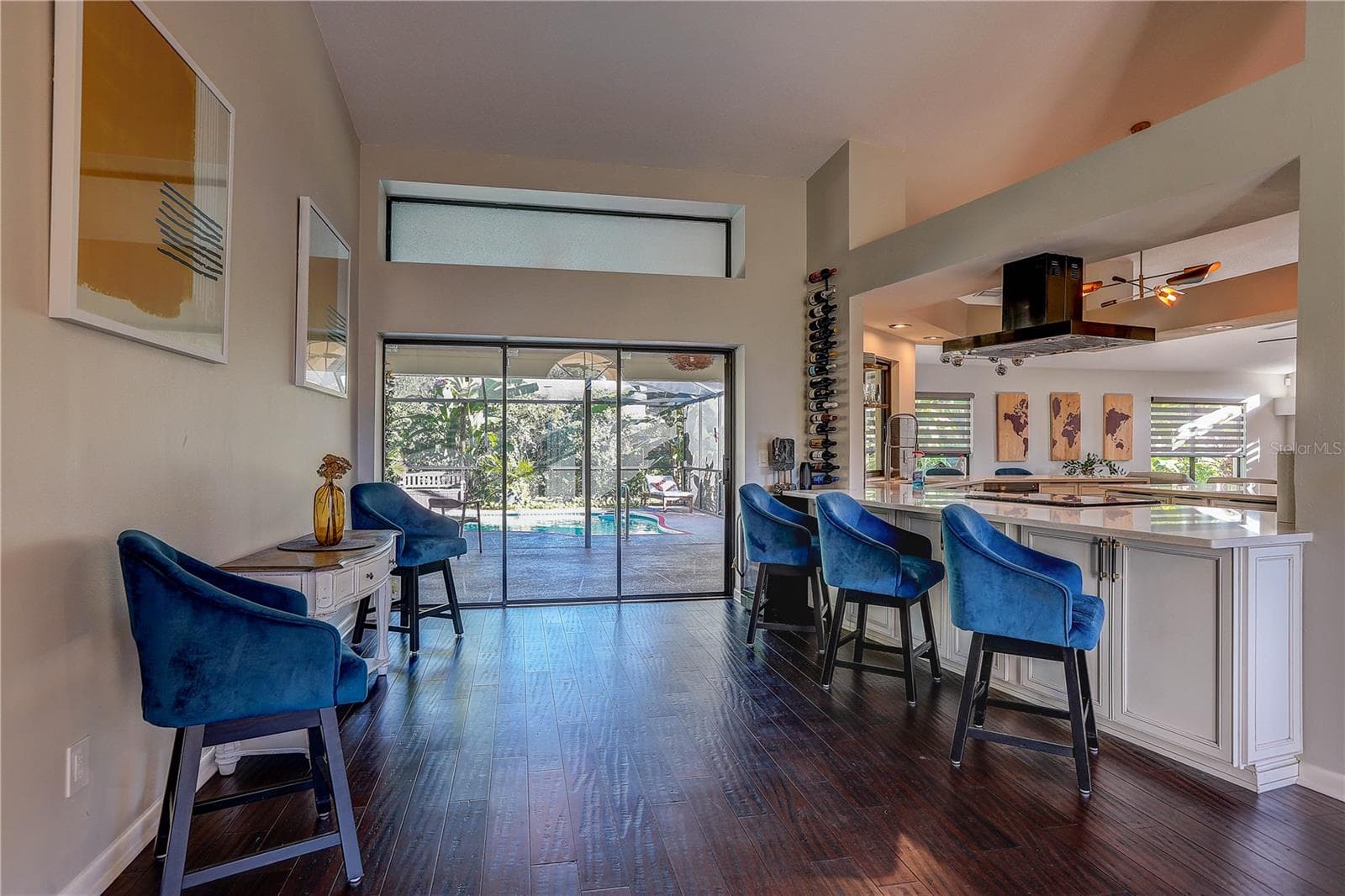 Single Family Residence at 3929 BUCKINGHAM LOOP DR, VALRICO, photo 2 of 31