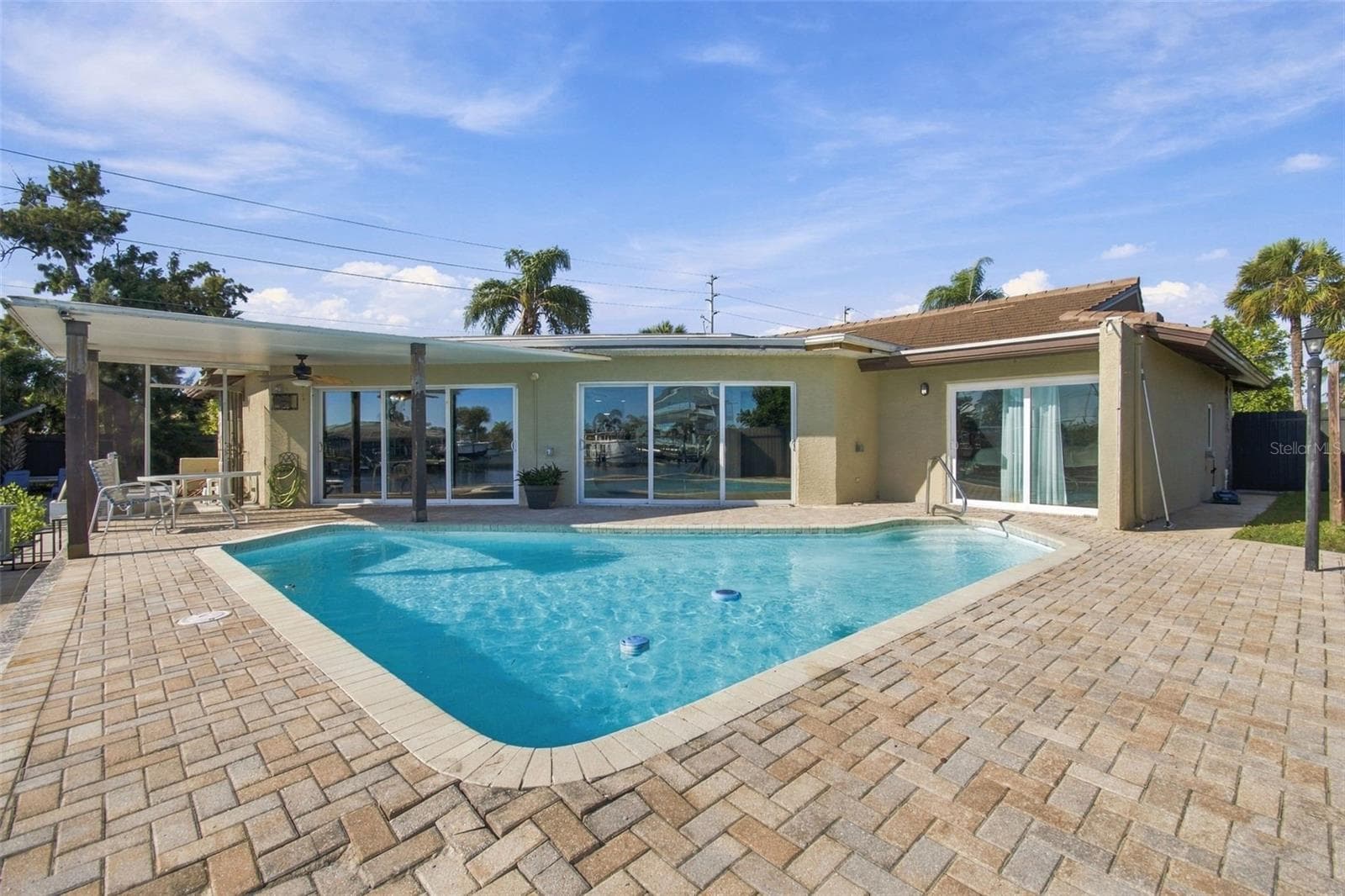 Single Family Residence at 5300 PILOTS PL, NEW PORT RICHEY, photo 6 of 99