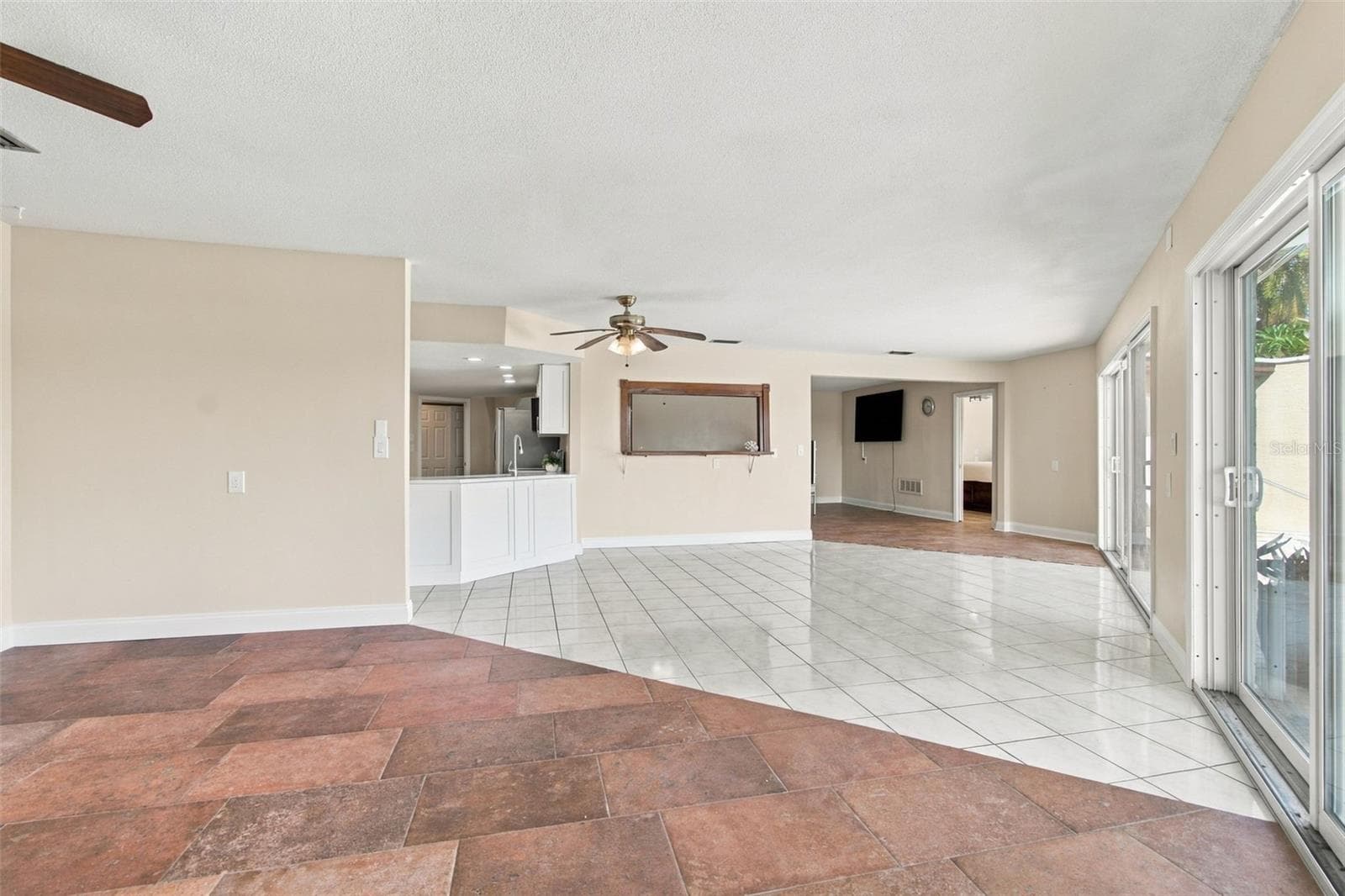 Single Family Residence at 5300 PILOTS PL, NEW PORT RICHEY, photo 15 of 99