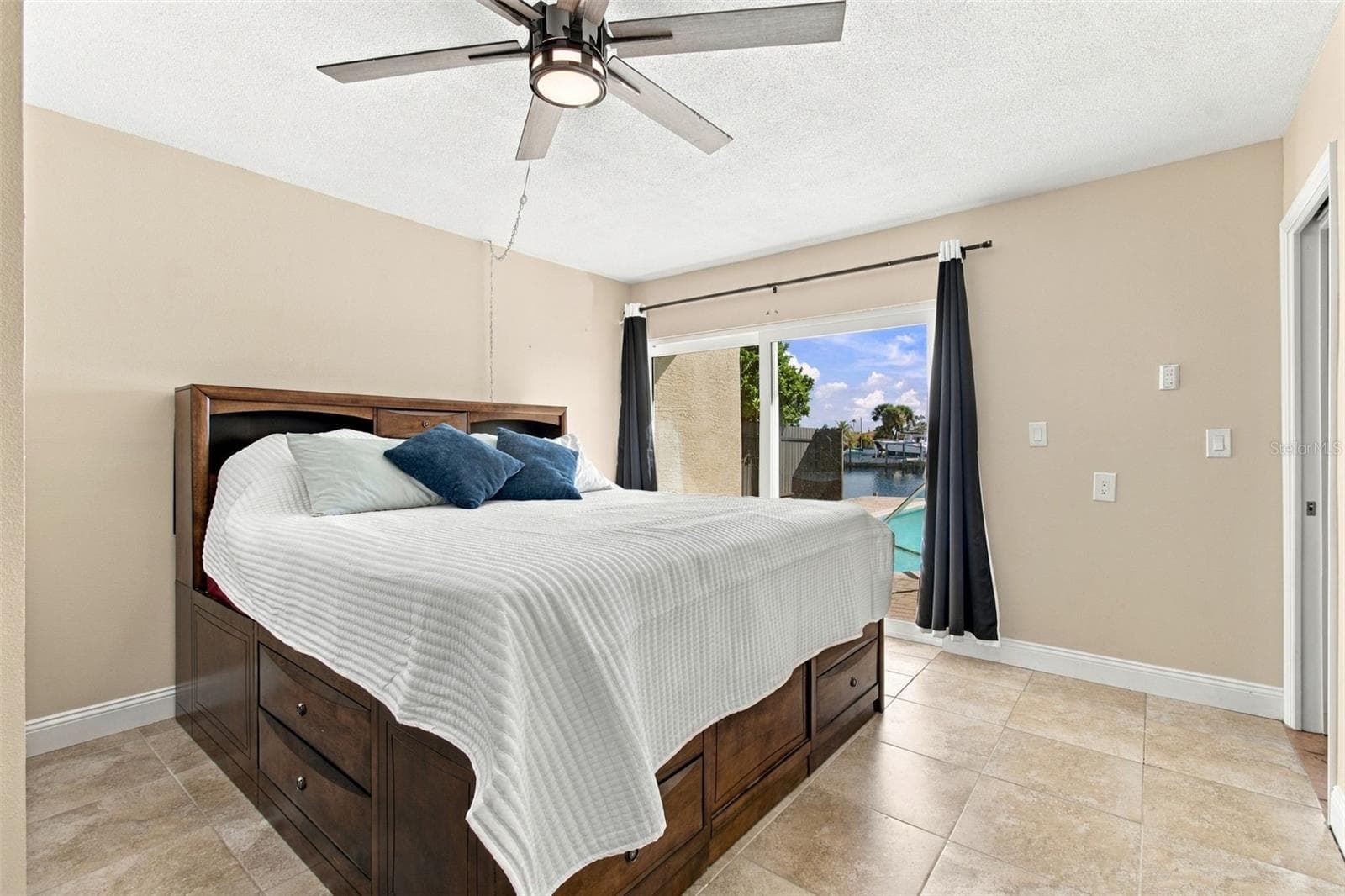 Single Family Residence at 5300 PILOTS PL, NEW PORT RICHEY, photo 23 of 99