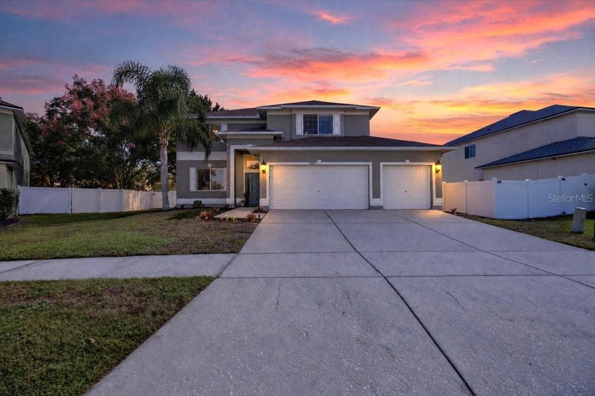 Single Family Residence at 10807 HOFFNER EDGE DR, RIVERVIEW, photo 2 of 78