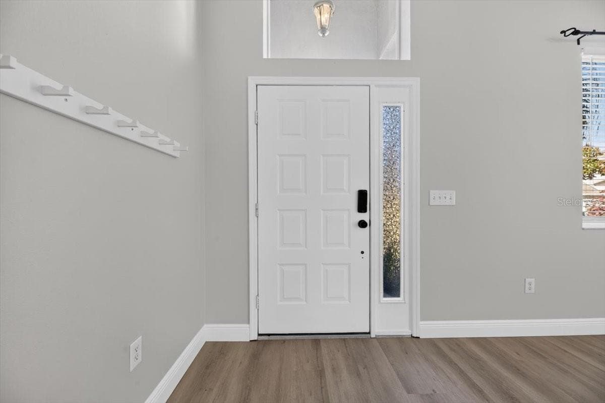 Front Entrance - 10807 HOFFNER EDGE DR, RIVERVIEW
