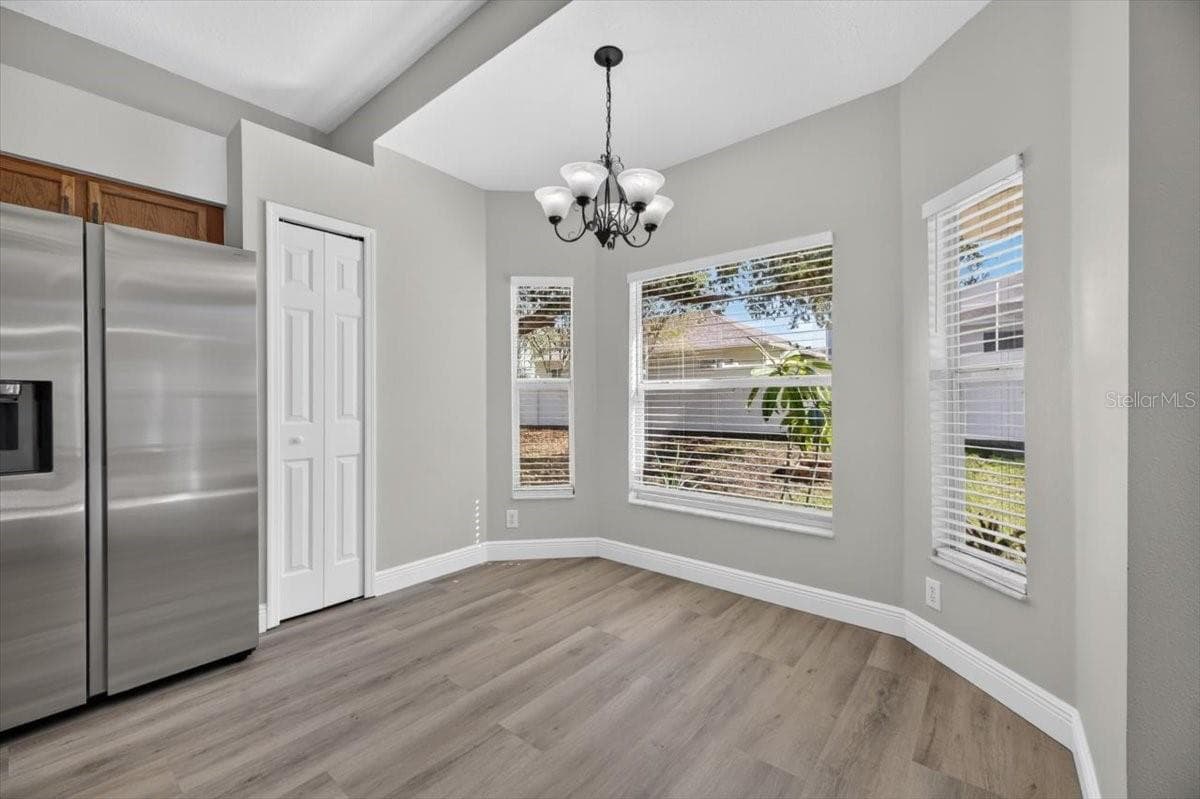 Eat-In Kitchen Dinette - 10807 HOFFNER EDGE DR, RIVERVIEW
